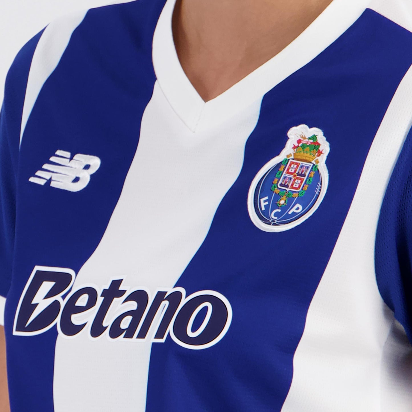 Camisola Feminina Dragão Principal 26/27 – Edição Azul e Branca