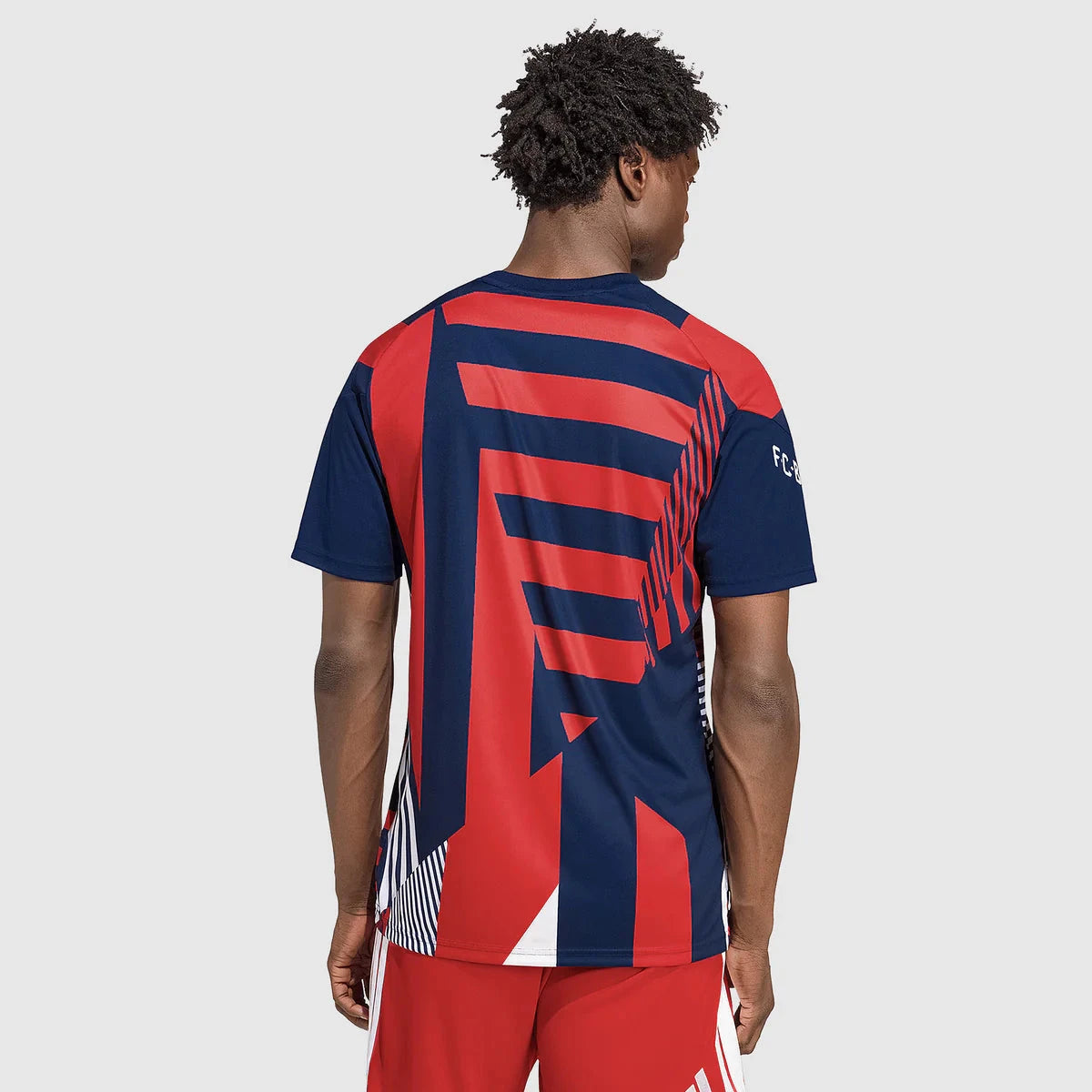 Camisola Pré-Jogo Bayern de Munique 2026/27