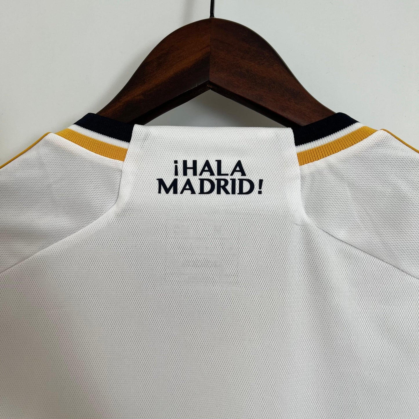 Camisola Real Madrid Principal 2023/24 - imagem 10