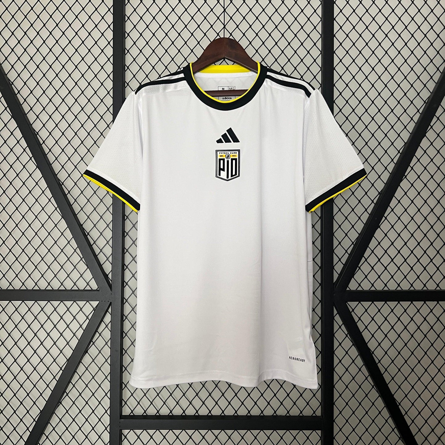 PIO I 2024 HOMBRE (KINGS LEAGUE) - imagem 1