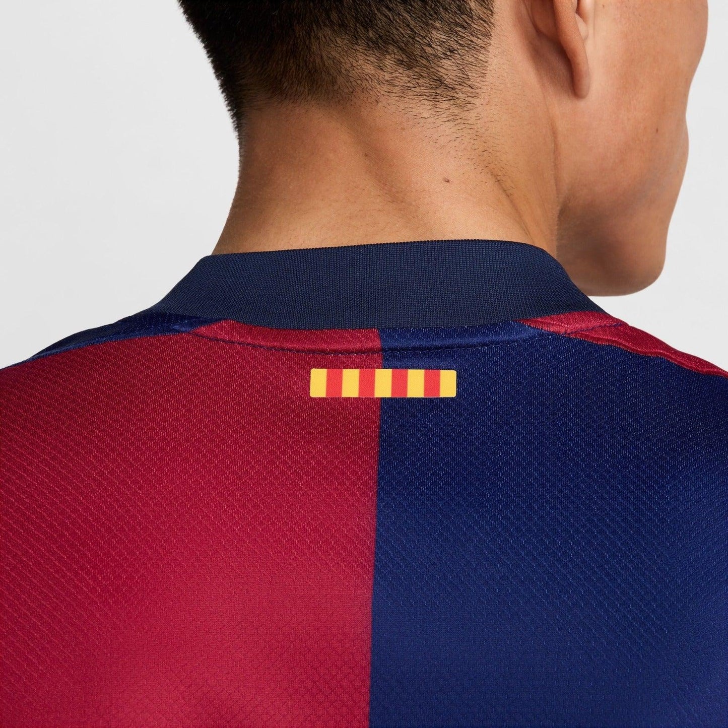 Camisola Barcelona Principal 2024/25 - imagem 9