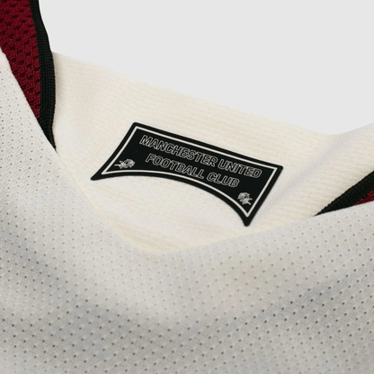 Conjunto Infantil Manchester United Terceiro Equipamento 2026/27