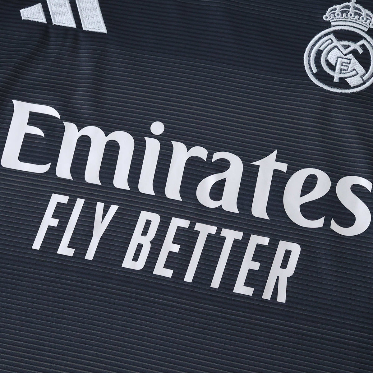 Conjunto Infantil Real Madrid Alternativo 2025/26