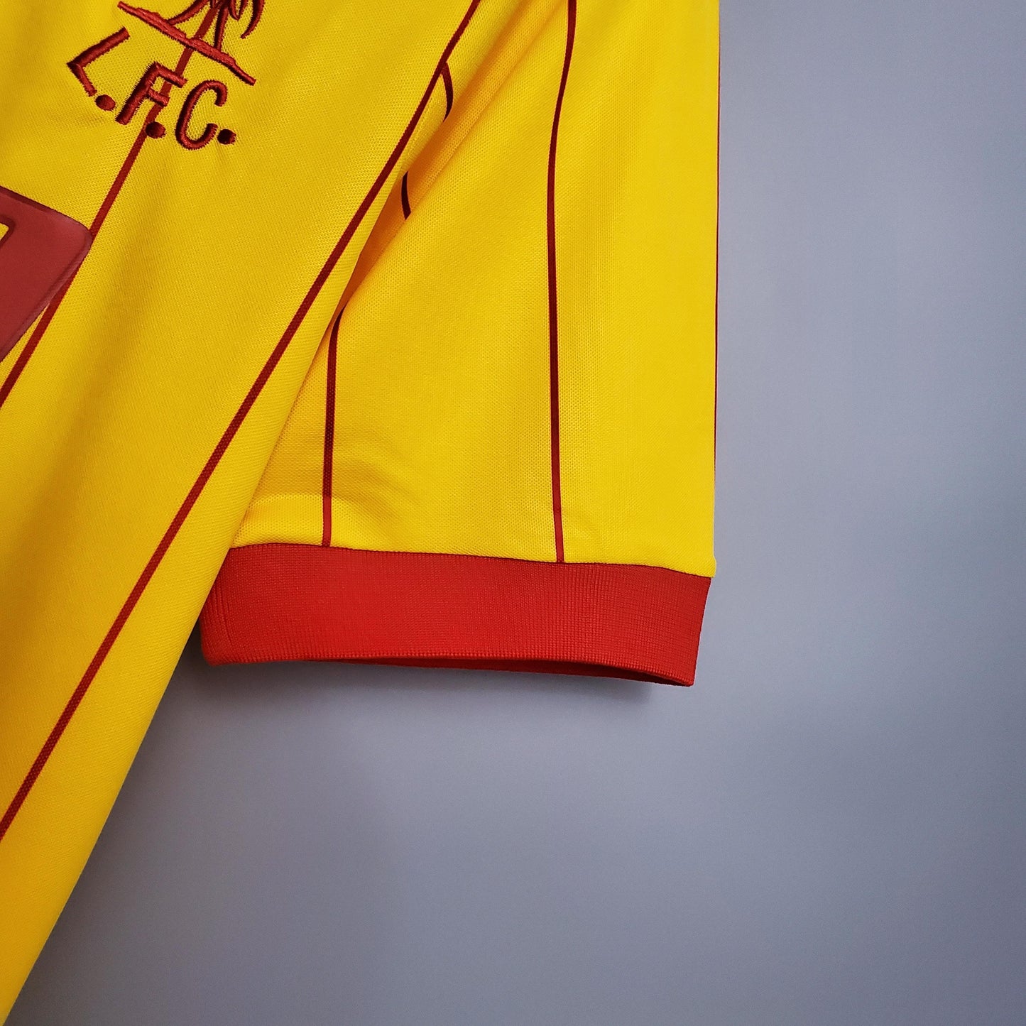 LIVERPOOL II 1984 HOMBRE (RETRO) - imagem 6