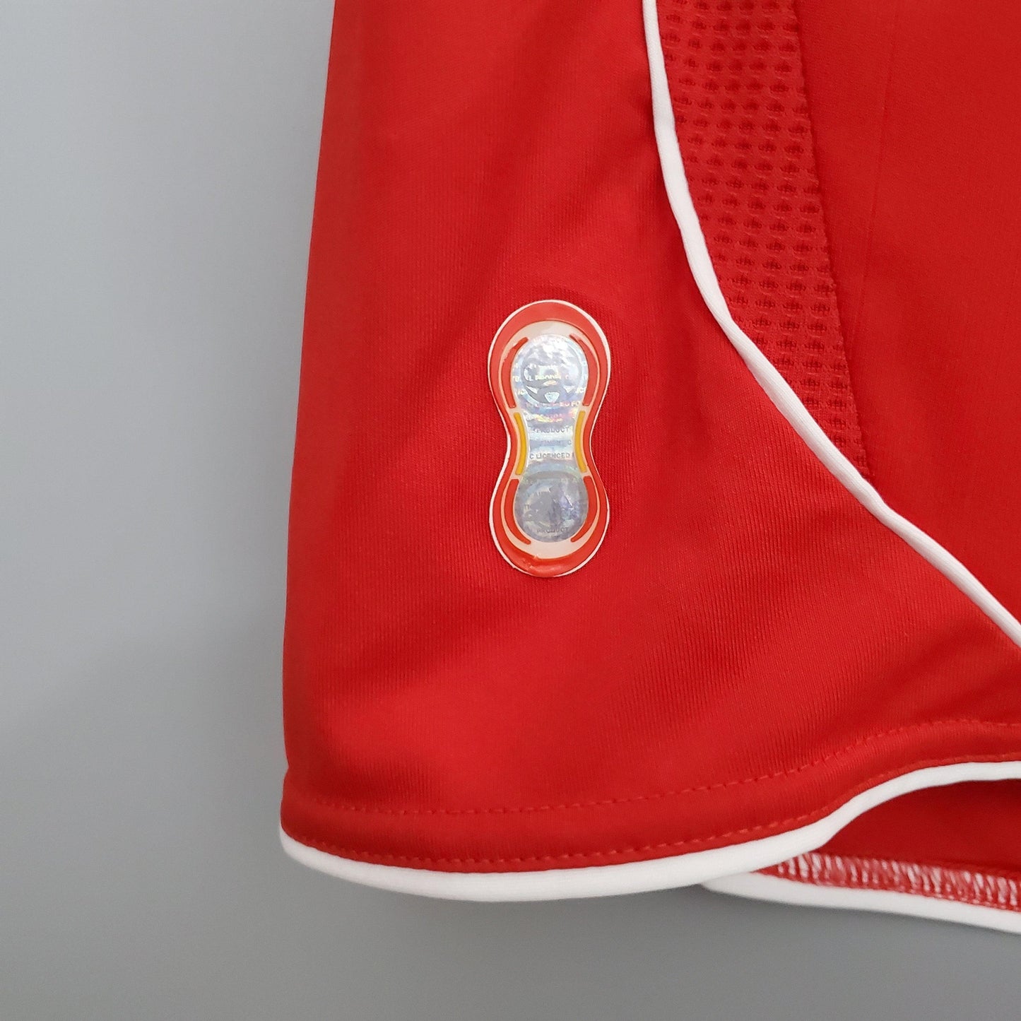 Camisola Liverpool Retro Principal 2006 - imagem 7