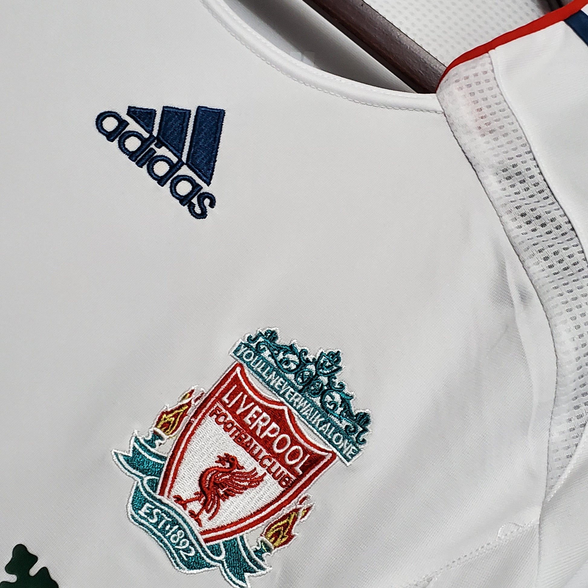 Camisola Liverpool Manga Comprida Alternativa Retro 2006/07 - imagem 3