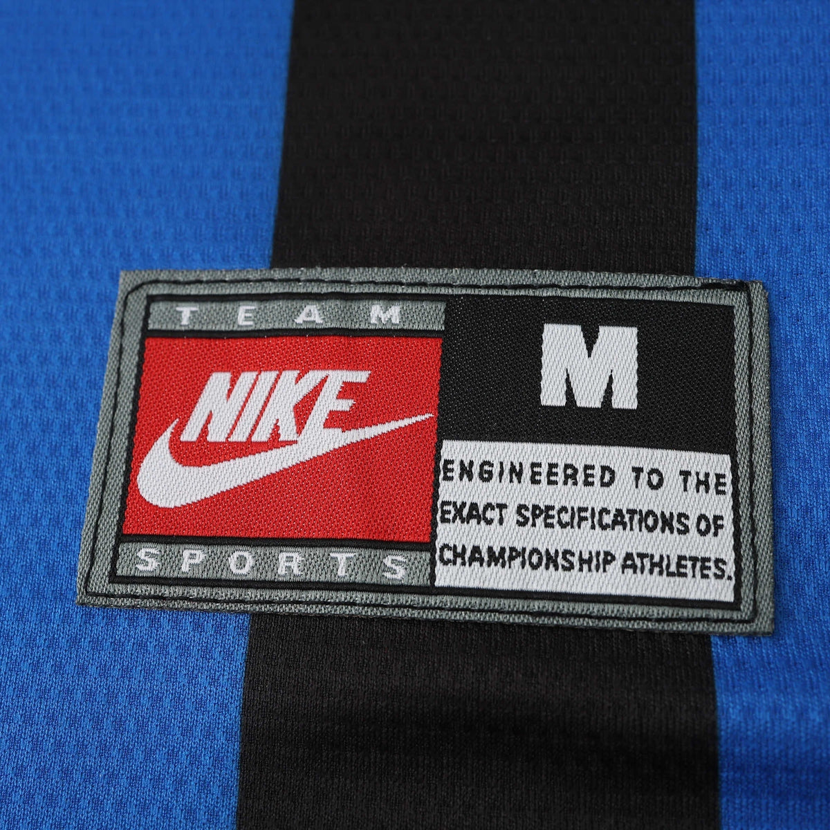 Camisola Retrô Inter de Milão Principal 1998/99