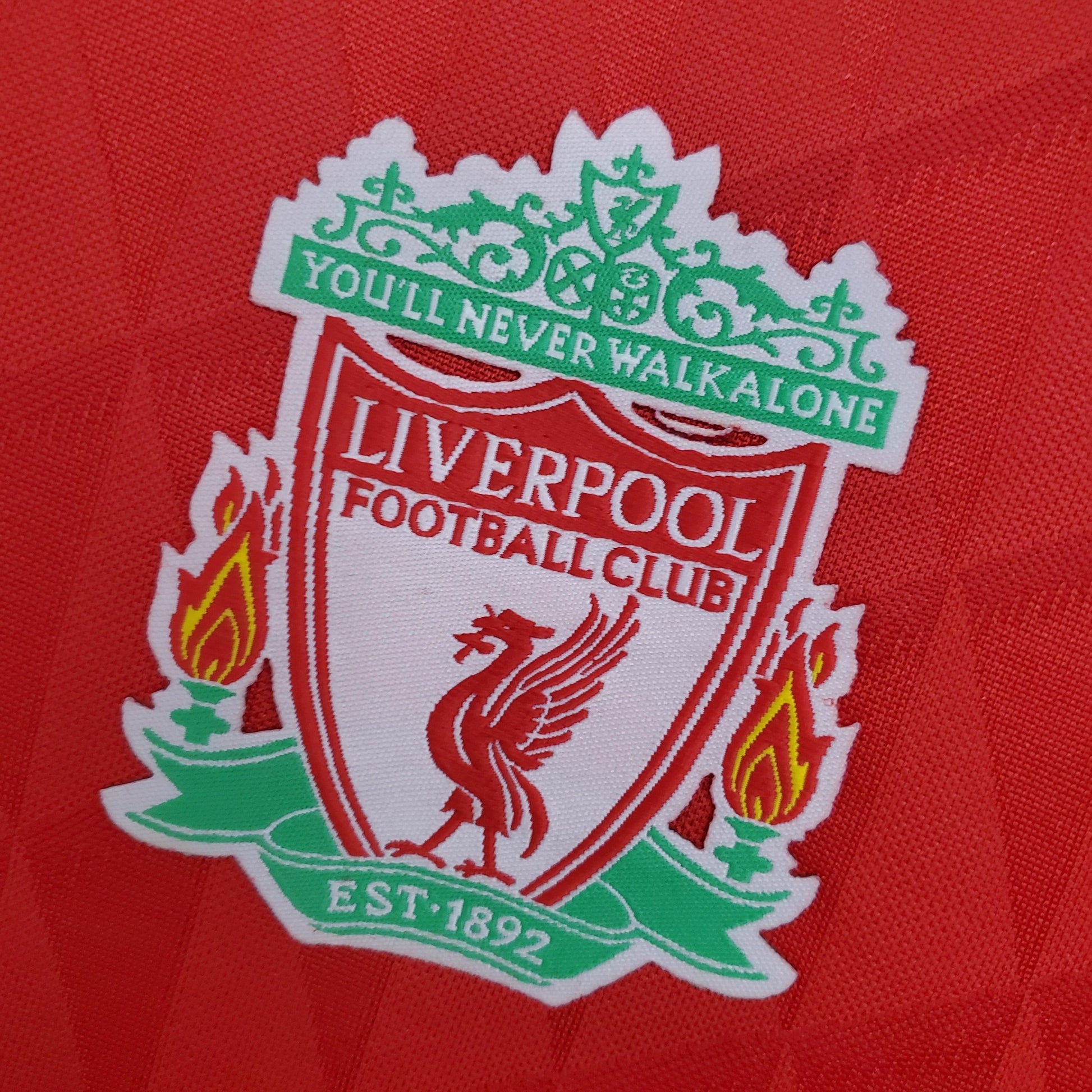 Camisola Liverpool Retro Principal 2010 - imagem 5