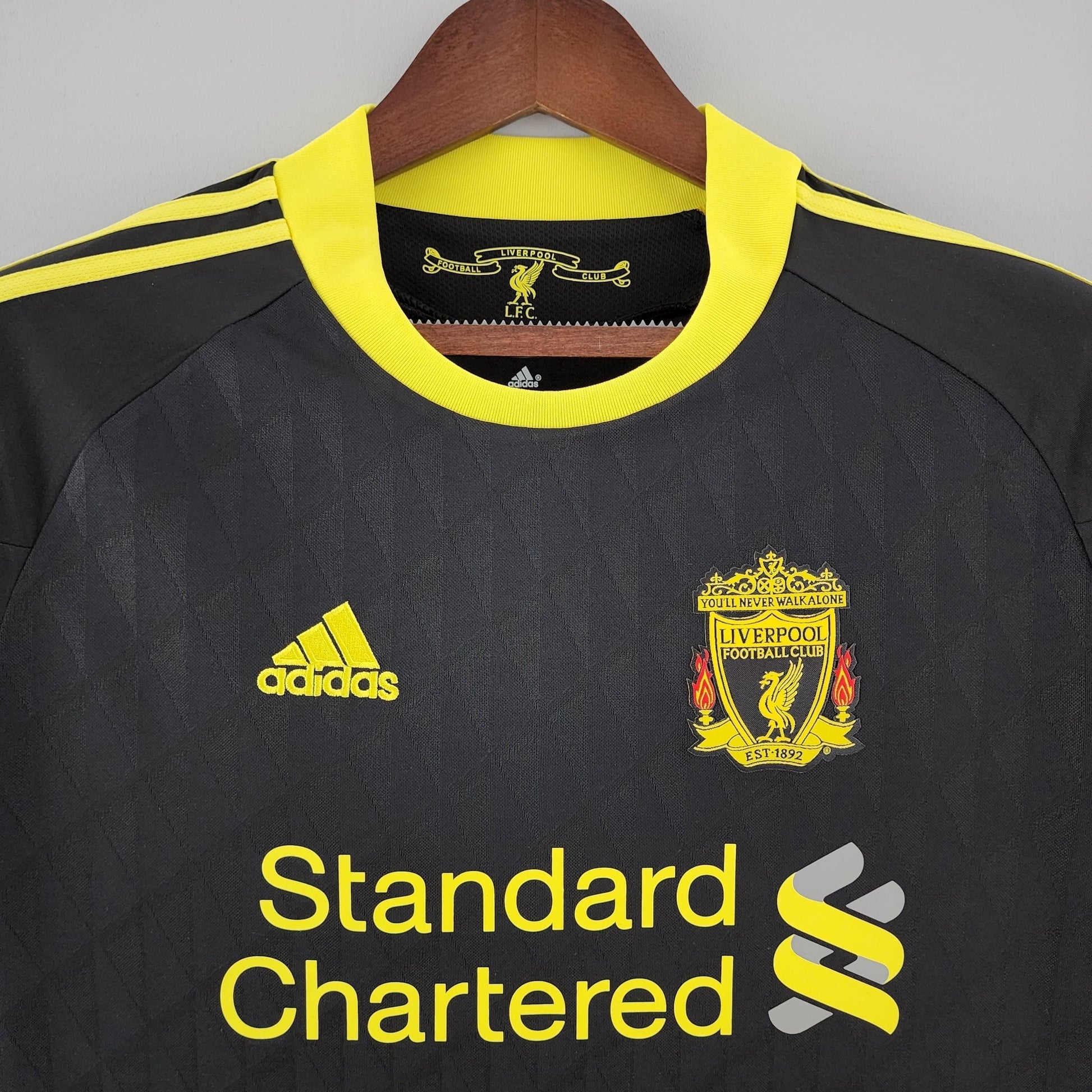 Camisola Liverpool Alternativa 2010 - imagem 3
