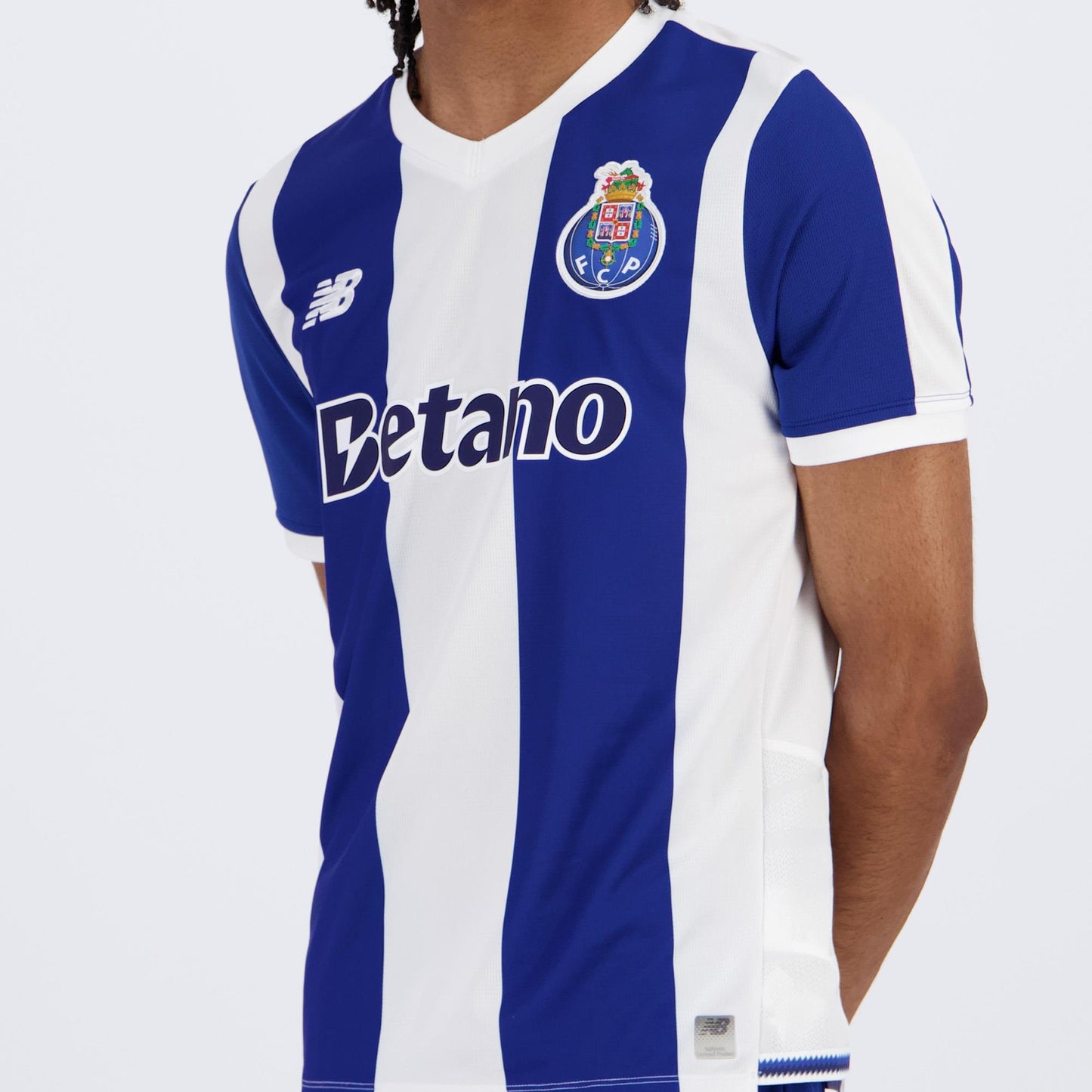Camisola Dragão Principal 26/27 – Edição Azul e Branca