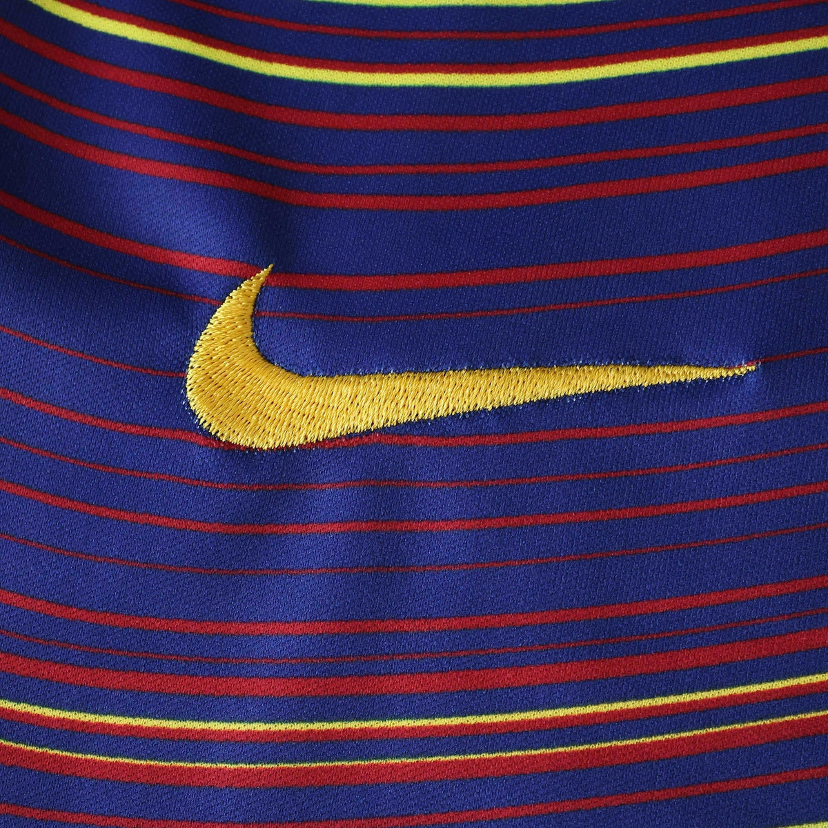 Camisola Pré-Jogo Barcelona Principal 2025/26
