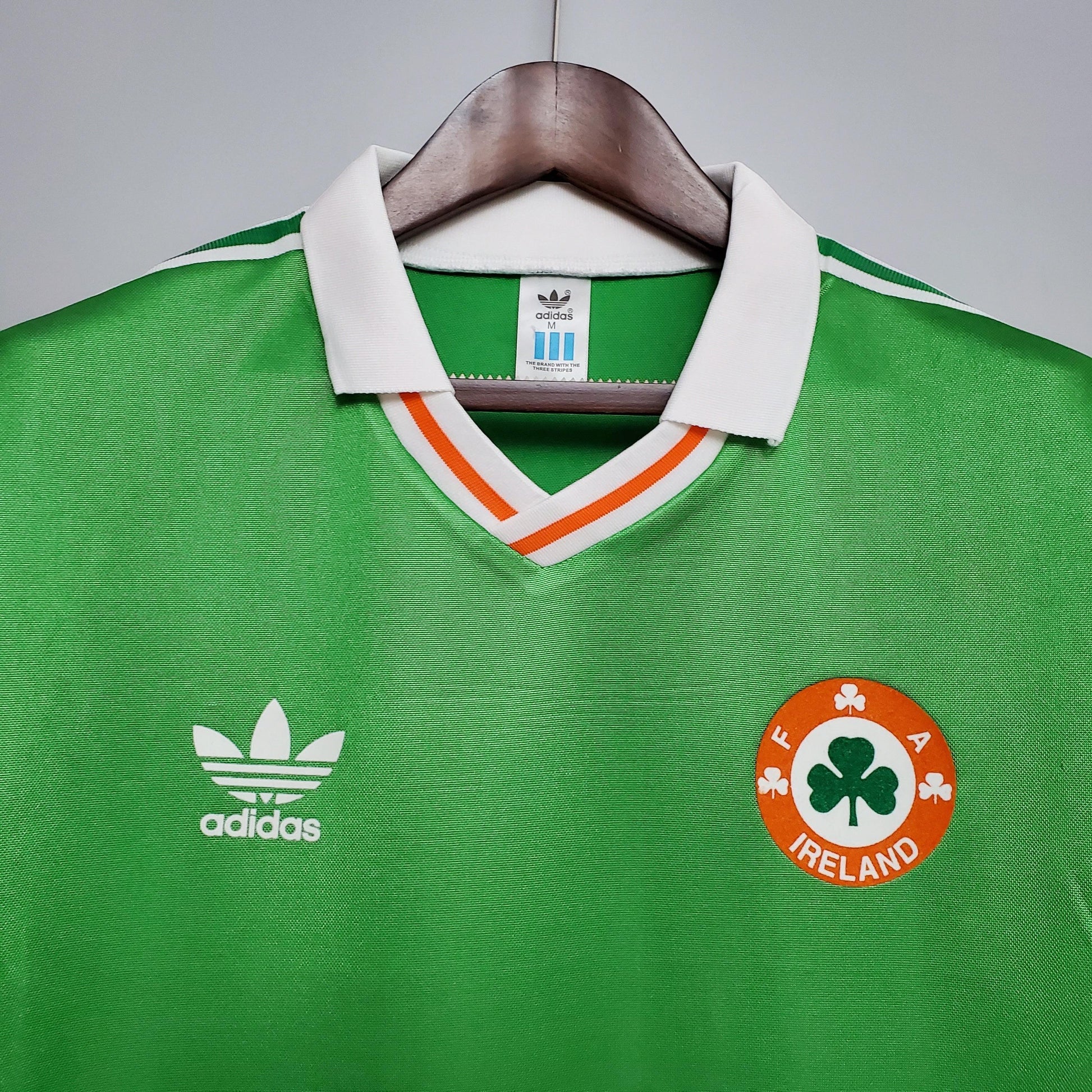 IRLANDA I 1988 HOMBRE (RETRO) - imagem 2