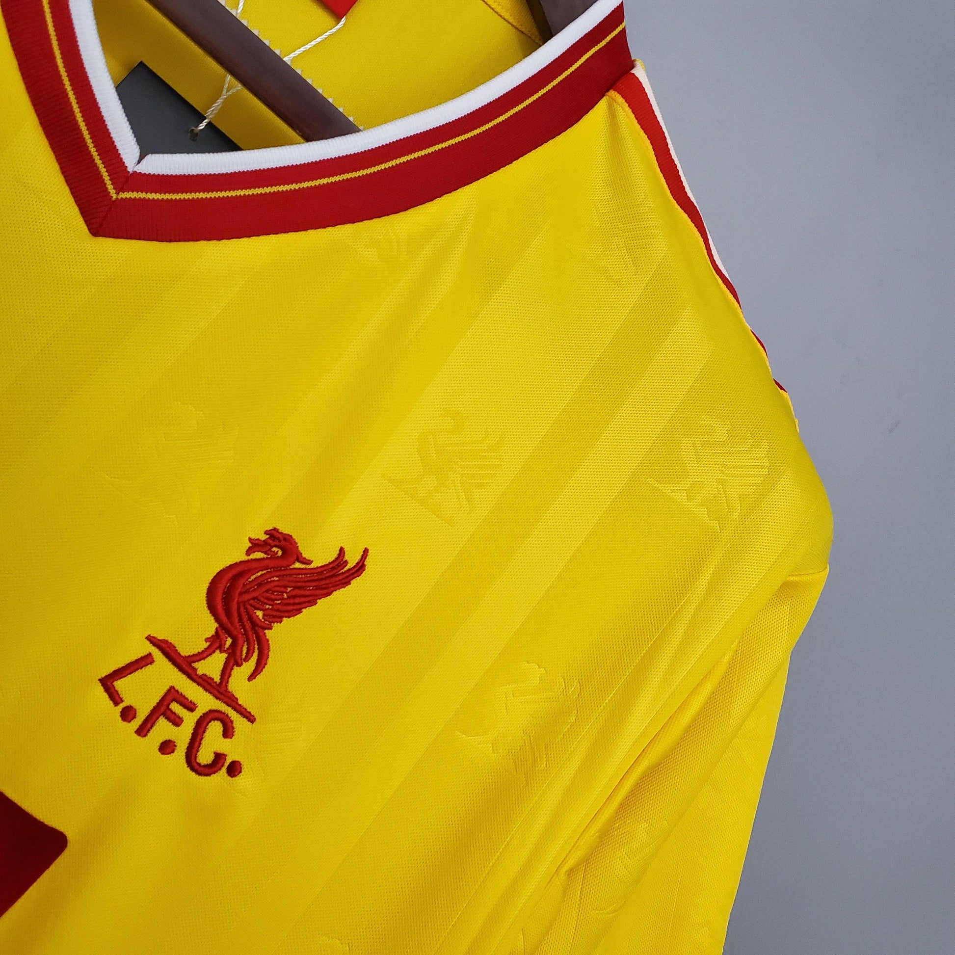 LIVERPOOL III 1985 HOMBRE (RETRO) - imagem 5