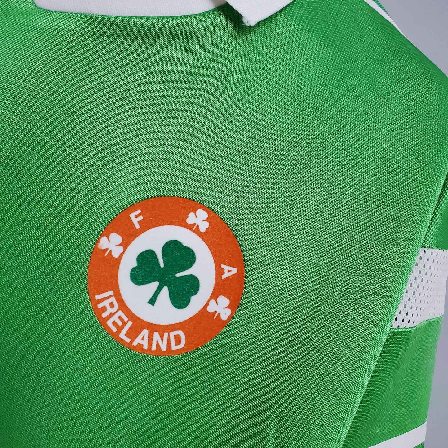 IRLANDA I 1988 HOMBRE (RETRO) - imagem 4