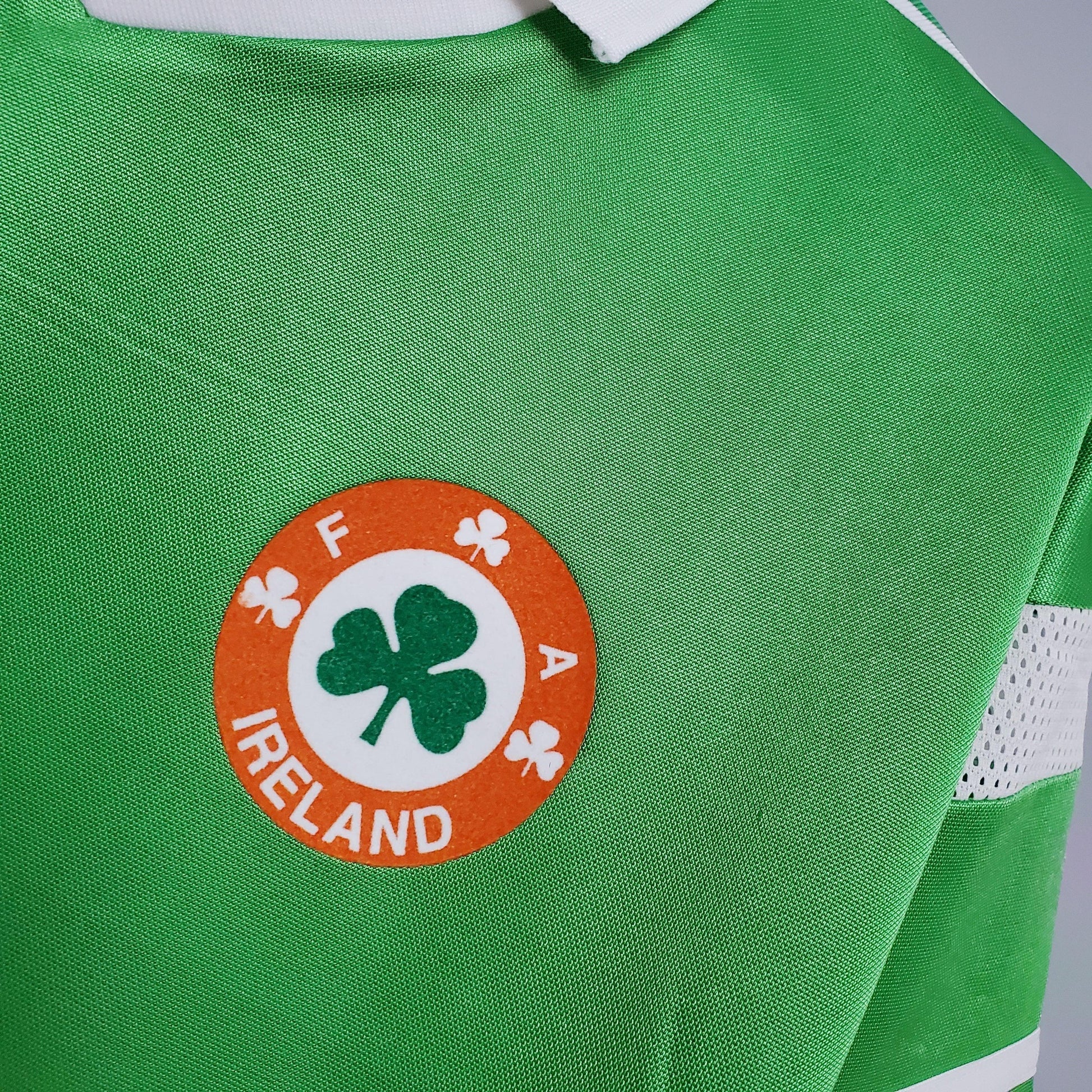 IRLANDA I 1988 HOMBRE (RETRO) - imagem 4
