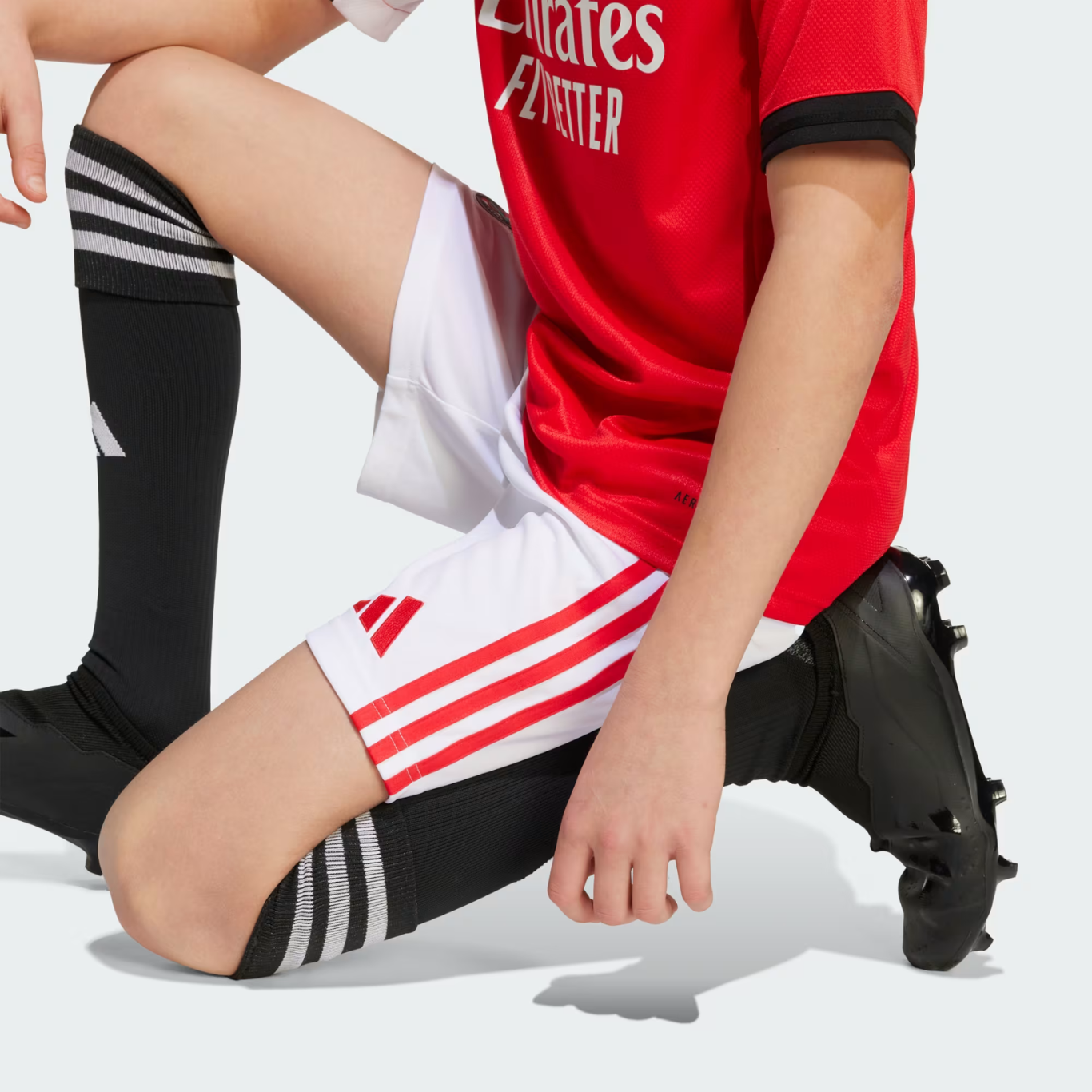 Calções Benfica Principal - 2025/26 - imagem 2