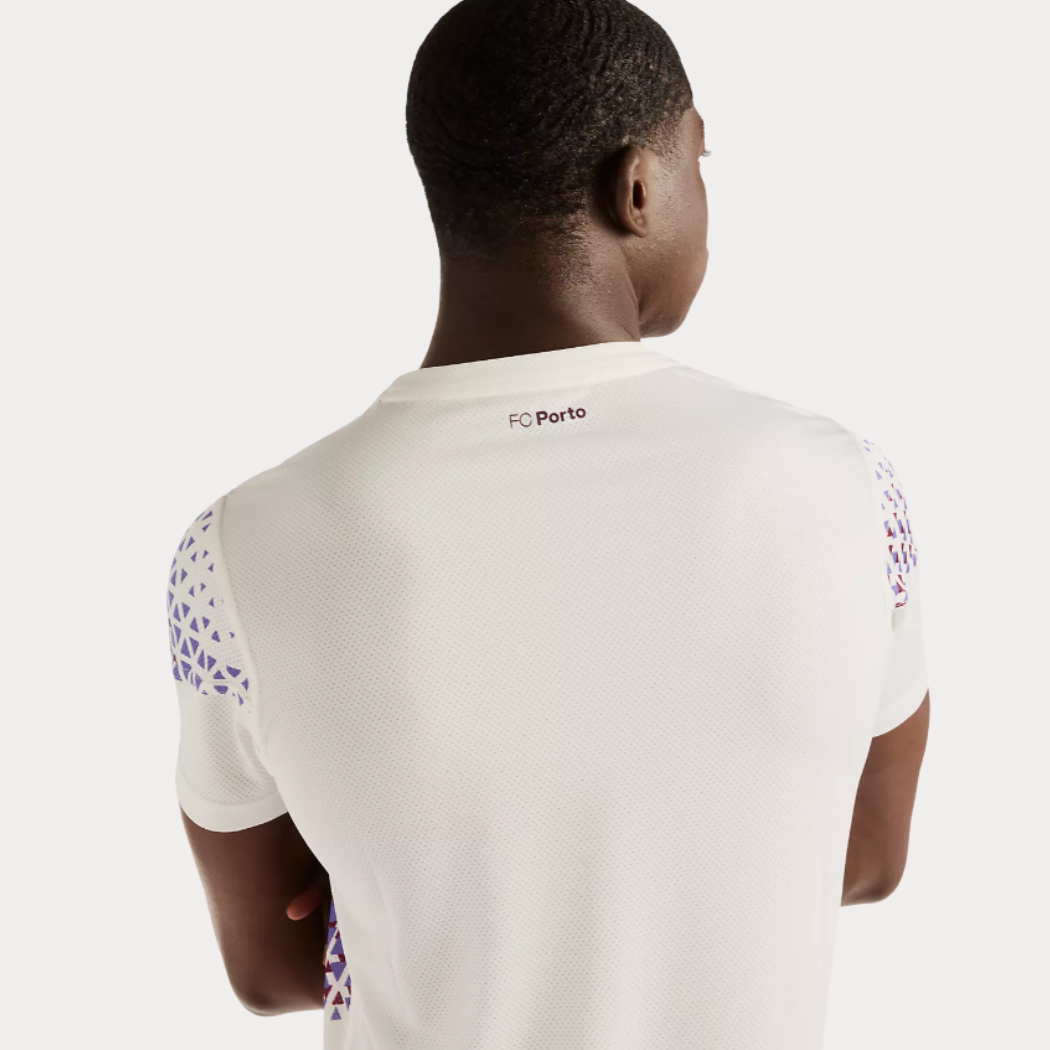 Camisola de Aquecimento Dragão 26/27