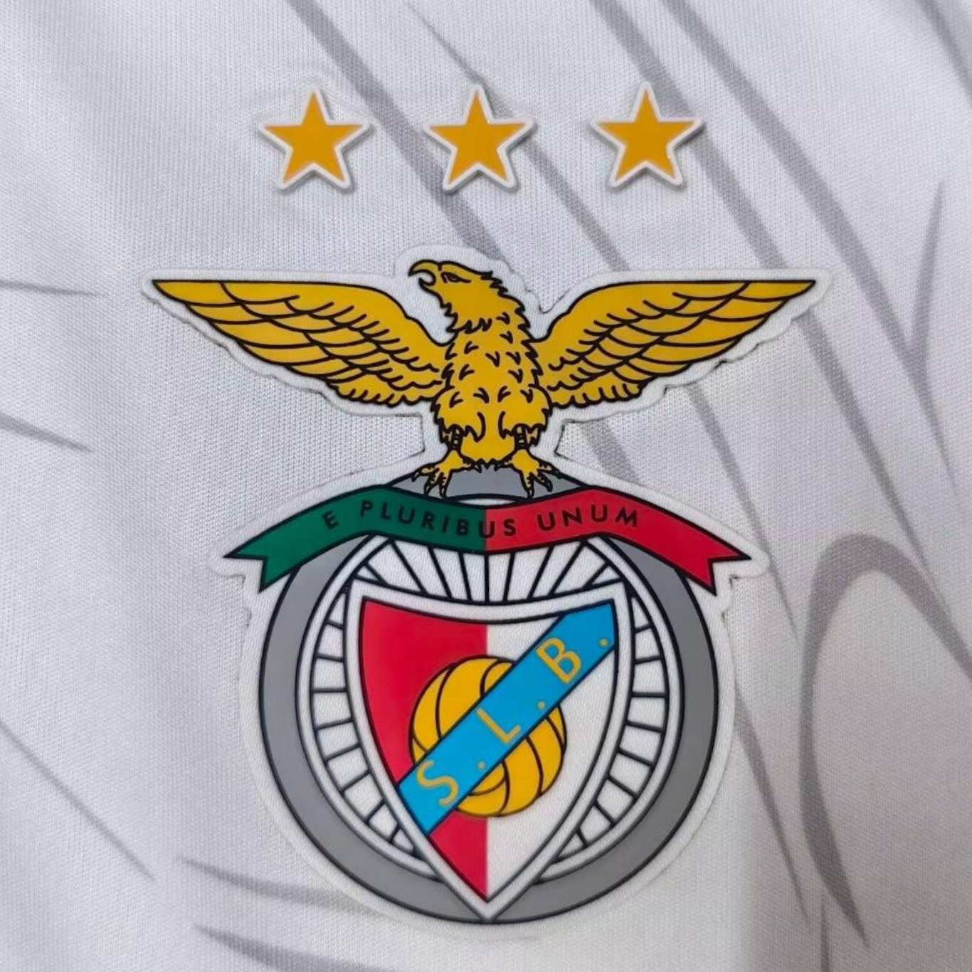 Camisola Benfica – Edição Especial 2025/26 - imagem 3