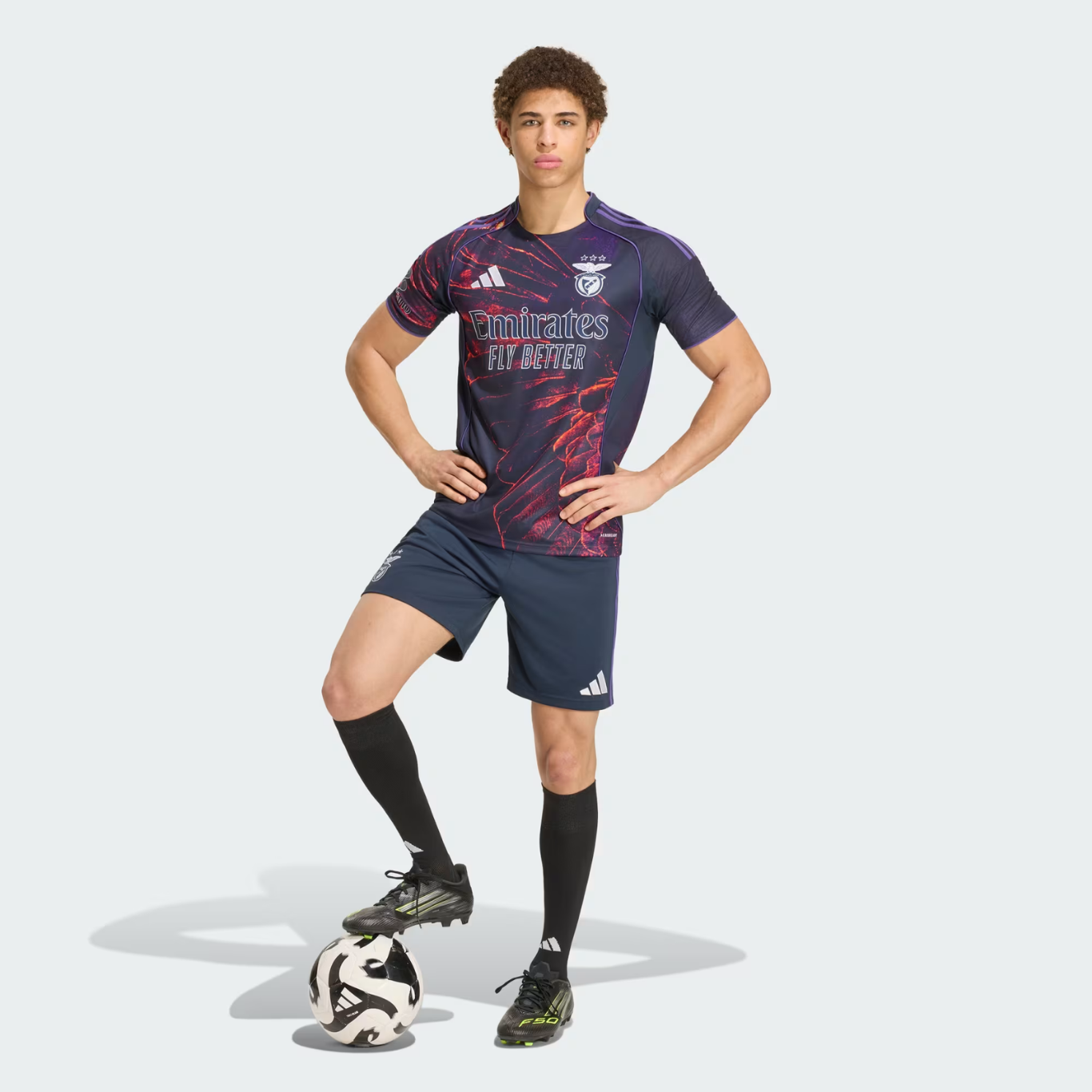 Camisola Benfica 4º Equipamento Águia Vhils - 2026/27 - imagem 3