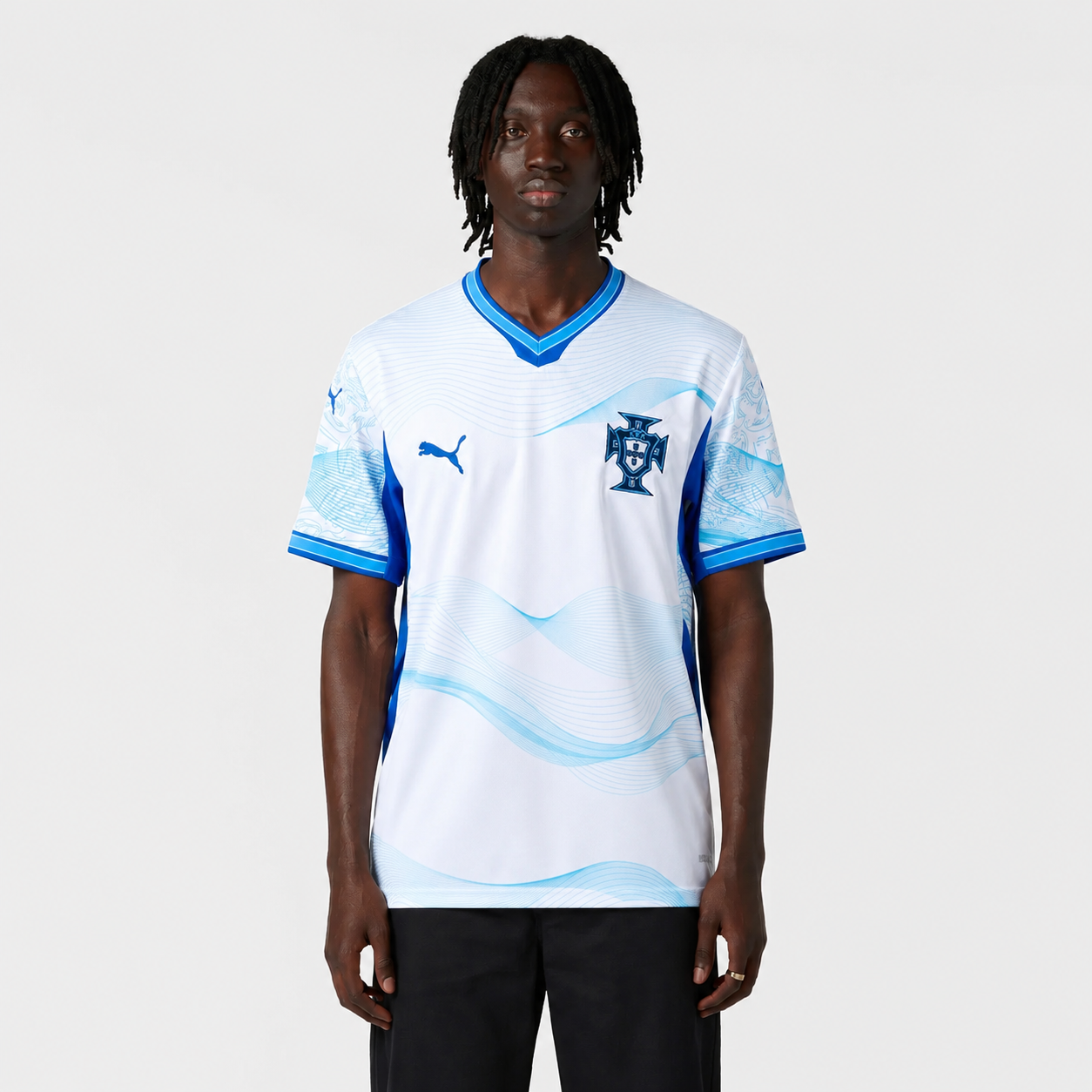 Camisola Edição Especial Azul e Branca Portugal - 2026 - imagem 1