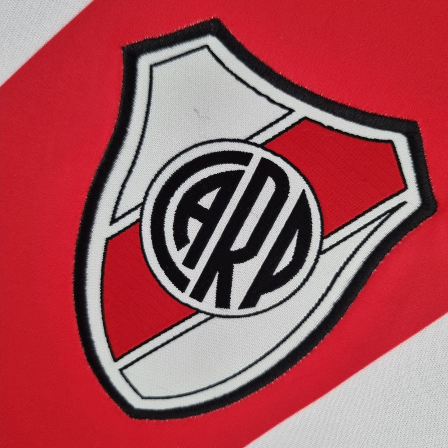 RIVER PLATE I 09/10 HOMBRE (RETRO) MANGA LARGA - imagem 5