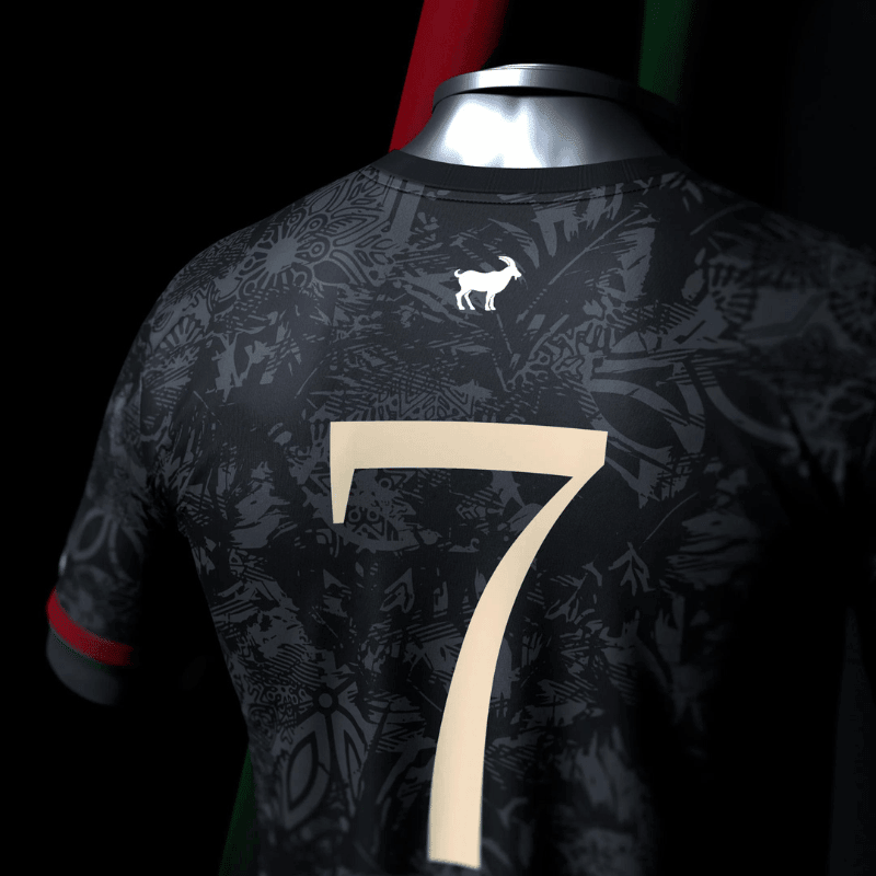 Camisola Portugal Goat CR7 - Versão Especial - imagem 3