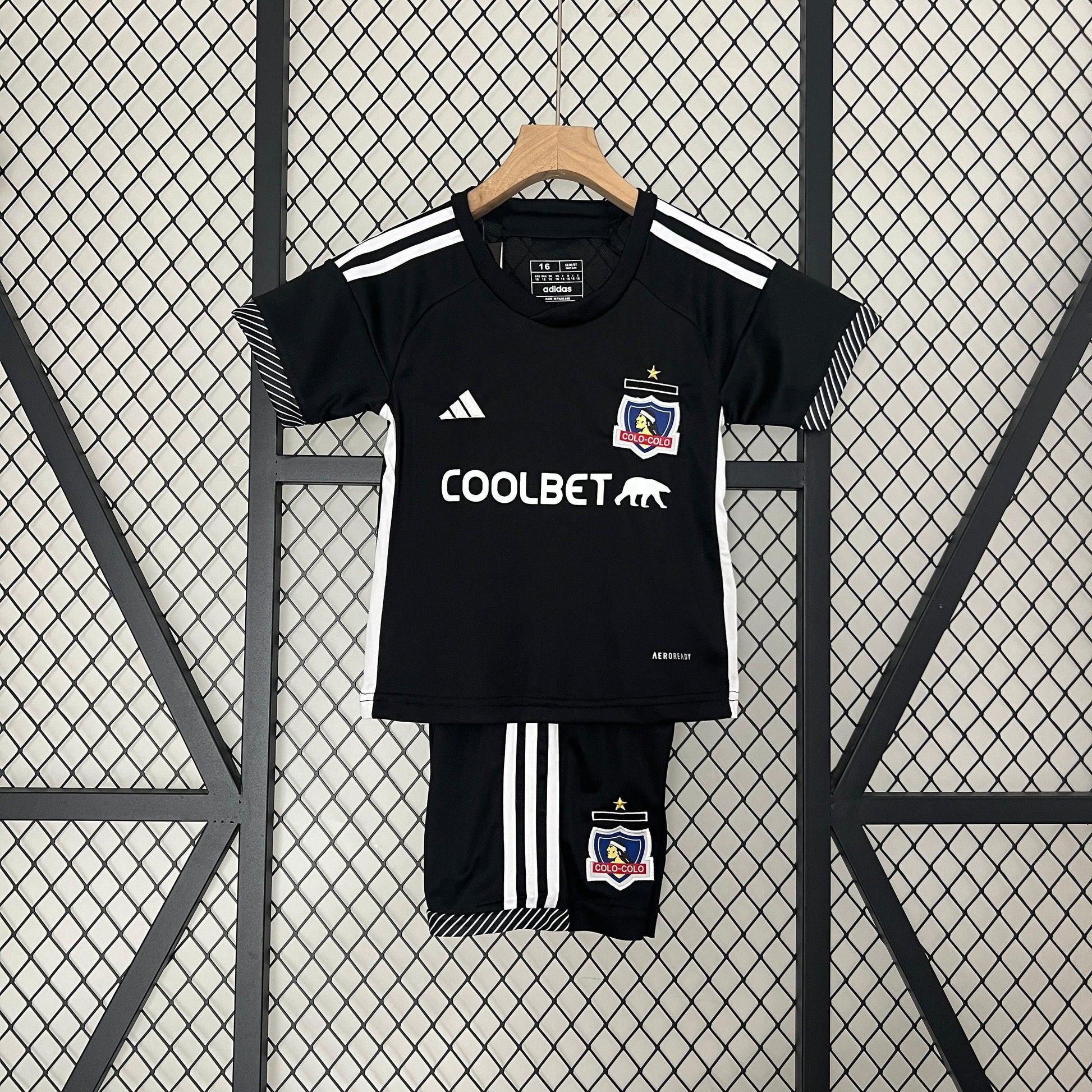 COLO COLO II 24/25 CONJUNTO INFANTIL - imagem 2