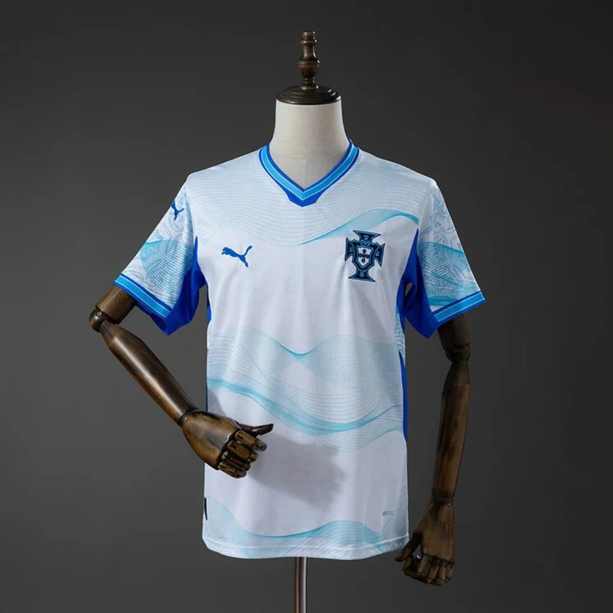 Camisola Edição Especial Azul e Branca Portugal - 2026 - imagem 3