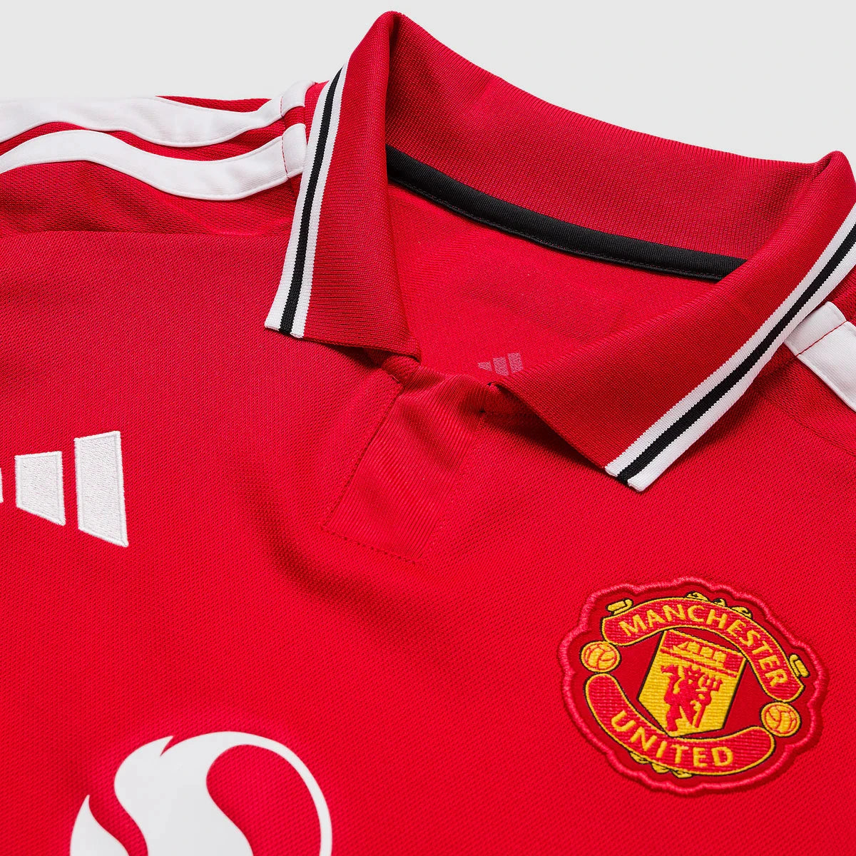 Camisola Manchester United Principal 2026/27