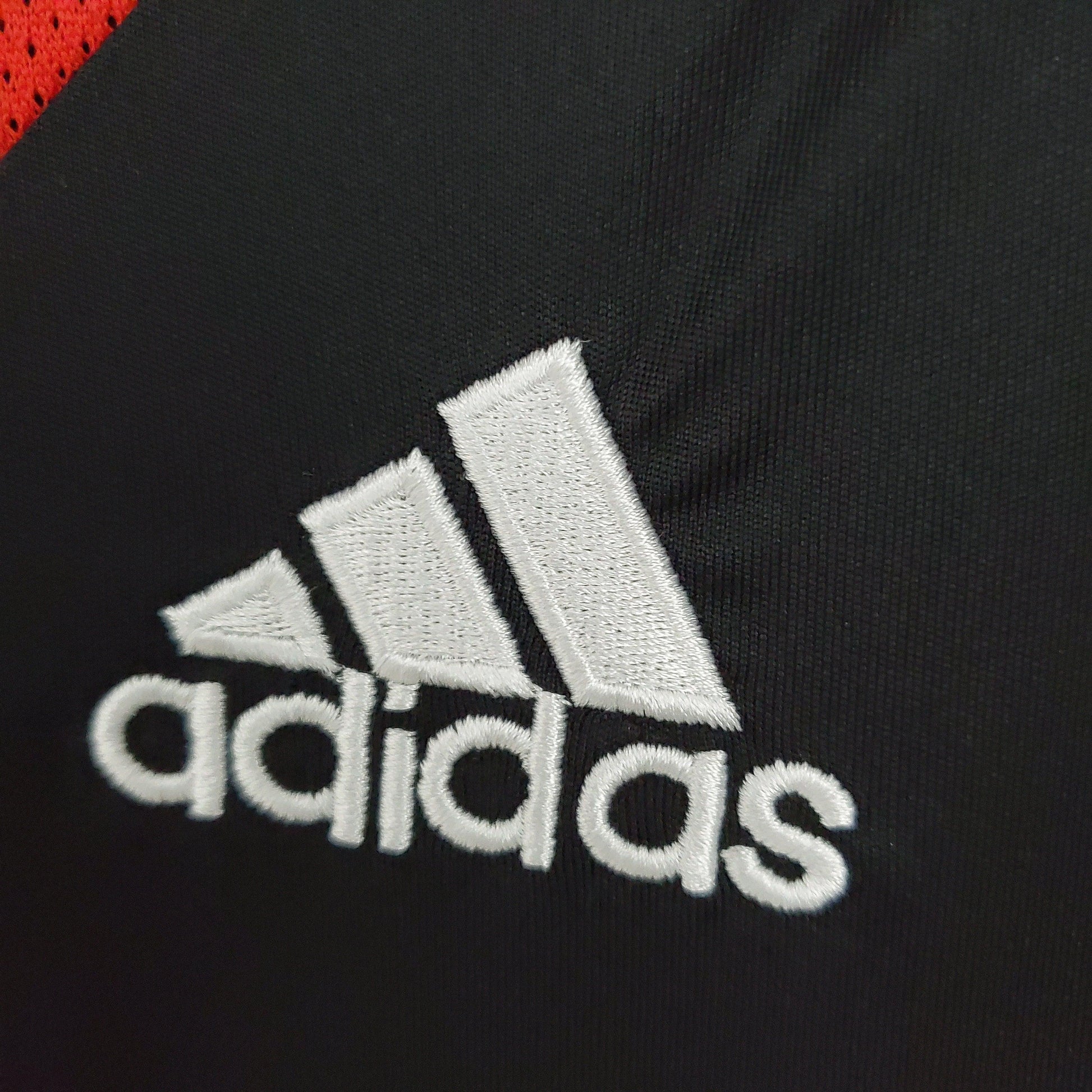 Camisola Benfica Retro - 2009/10 - imagem 4