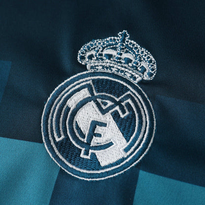 Camisola Retrô Real Madrid 2017/18