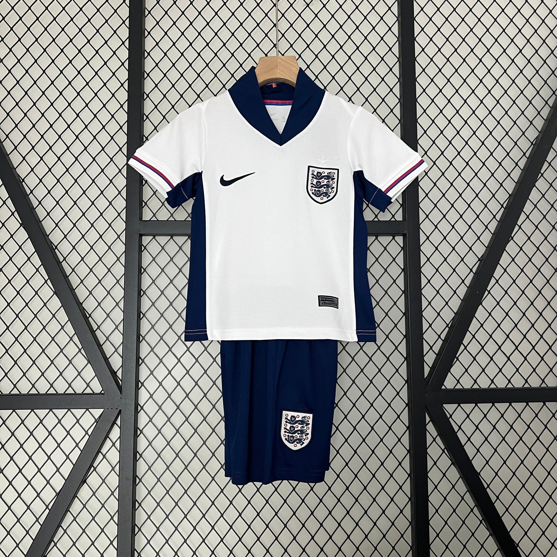 INGLATERRA EURO I 2024 CONJUNTO INFANTIL - imagem 1
