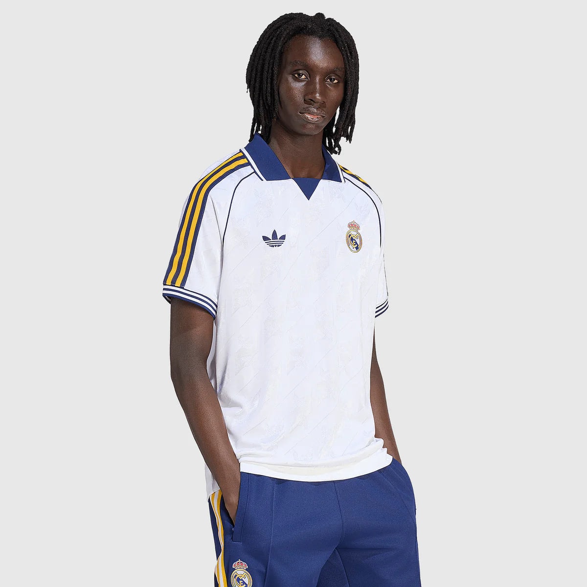 Camisola Retrô Real Madrid Principal 1999/00