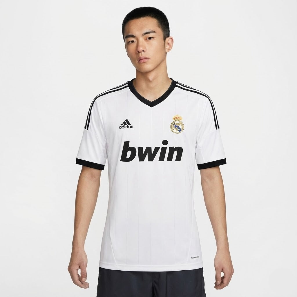 Camisola Retrô Real Madrid 2012/13 I - imagem 1
