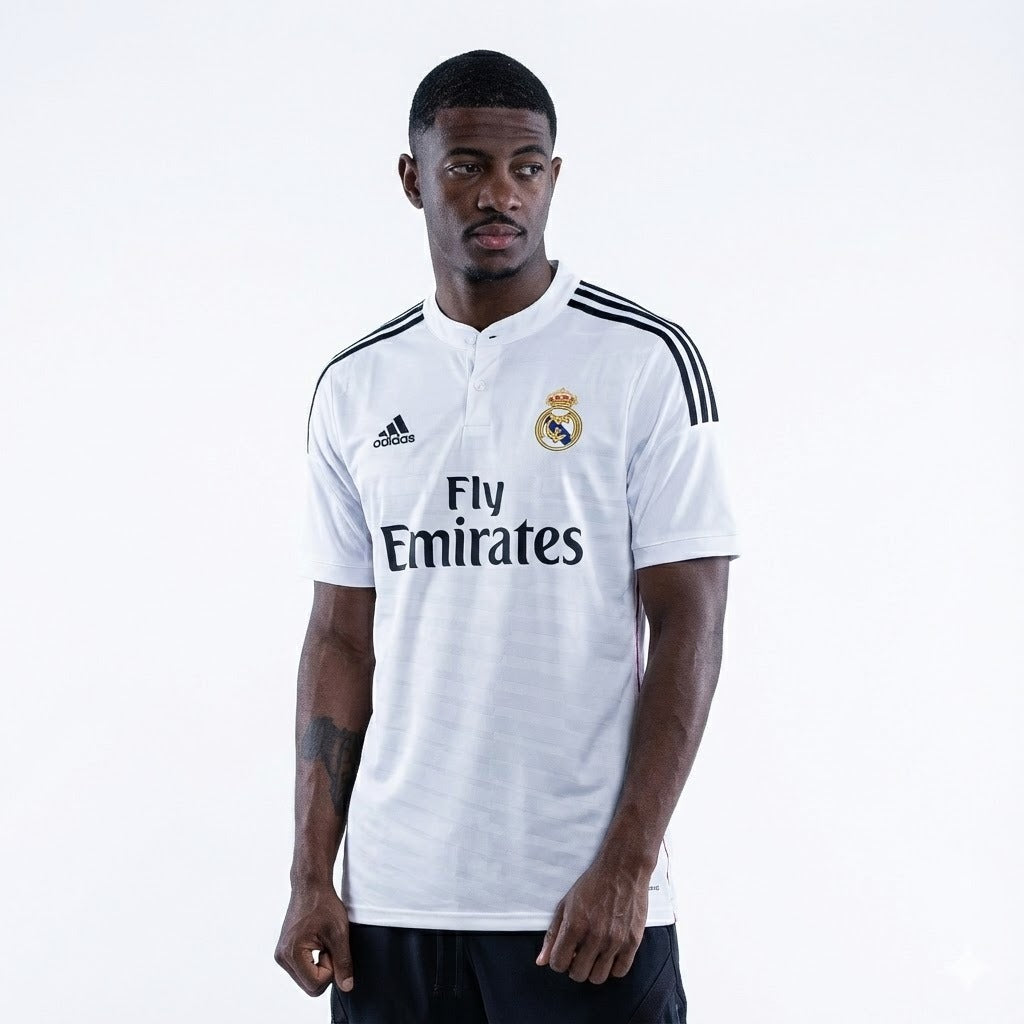 Camisola Retrô Real Madrid 2014/15 I - imagem 1