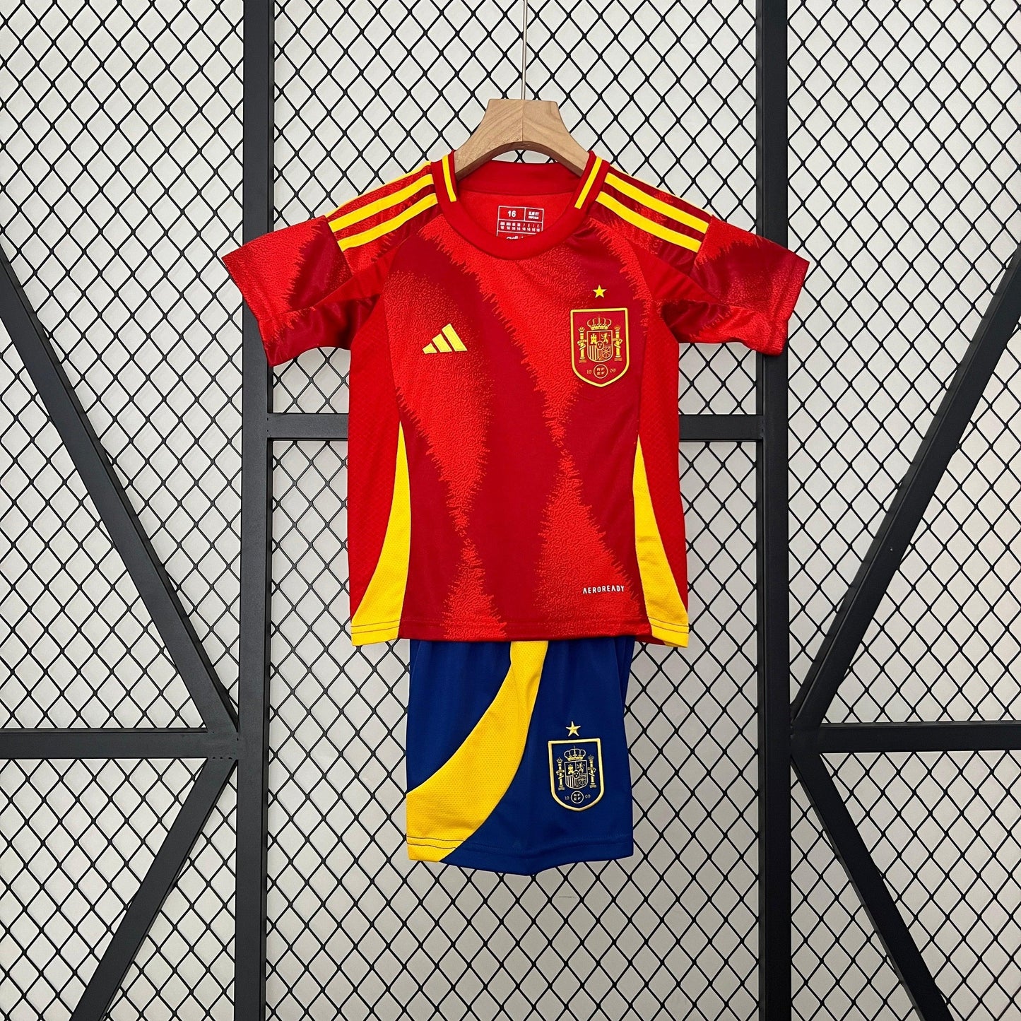 ESPAÑA EURO I 2024 CONJUNTO INFANTIL - imagem 2