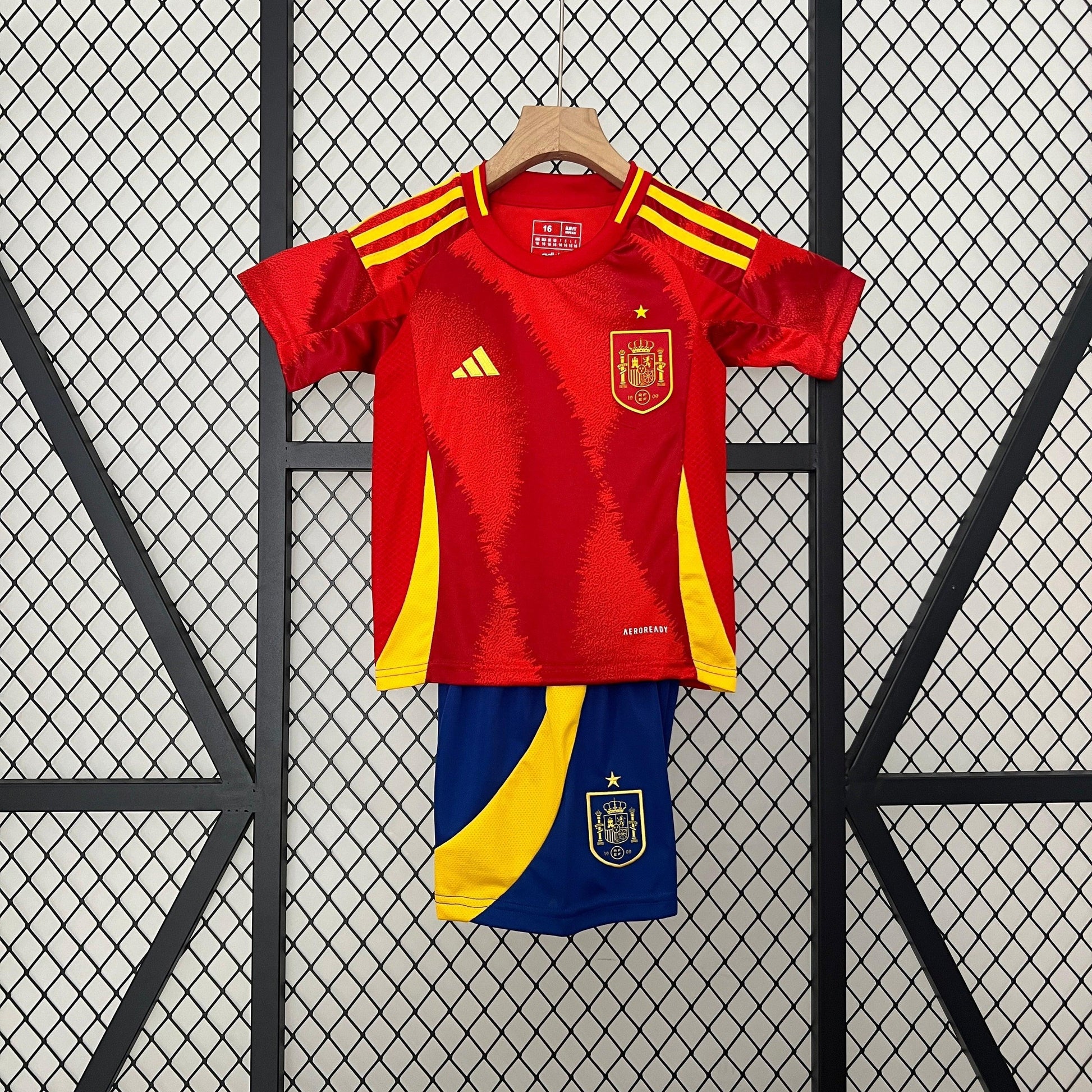 ESPAÑA EURO I 2024 CONJUNTO INFANTIL - imagem 2