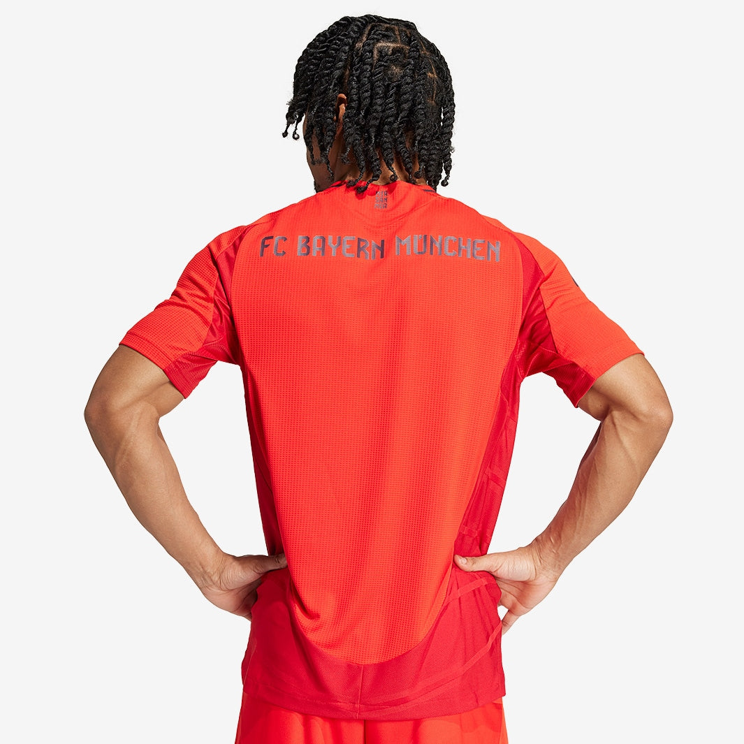 Camisola Adidas Bayern de Munique 2024/25 I Authentic - imagem 2
