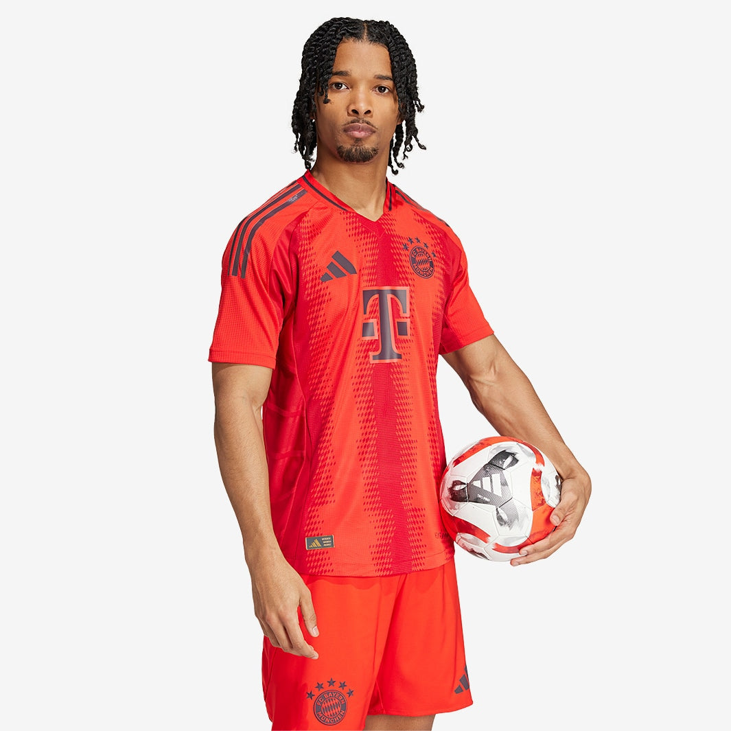 Camisola Adidas Bayern de Munique 2024/25 I Authentic - imagem 1
