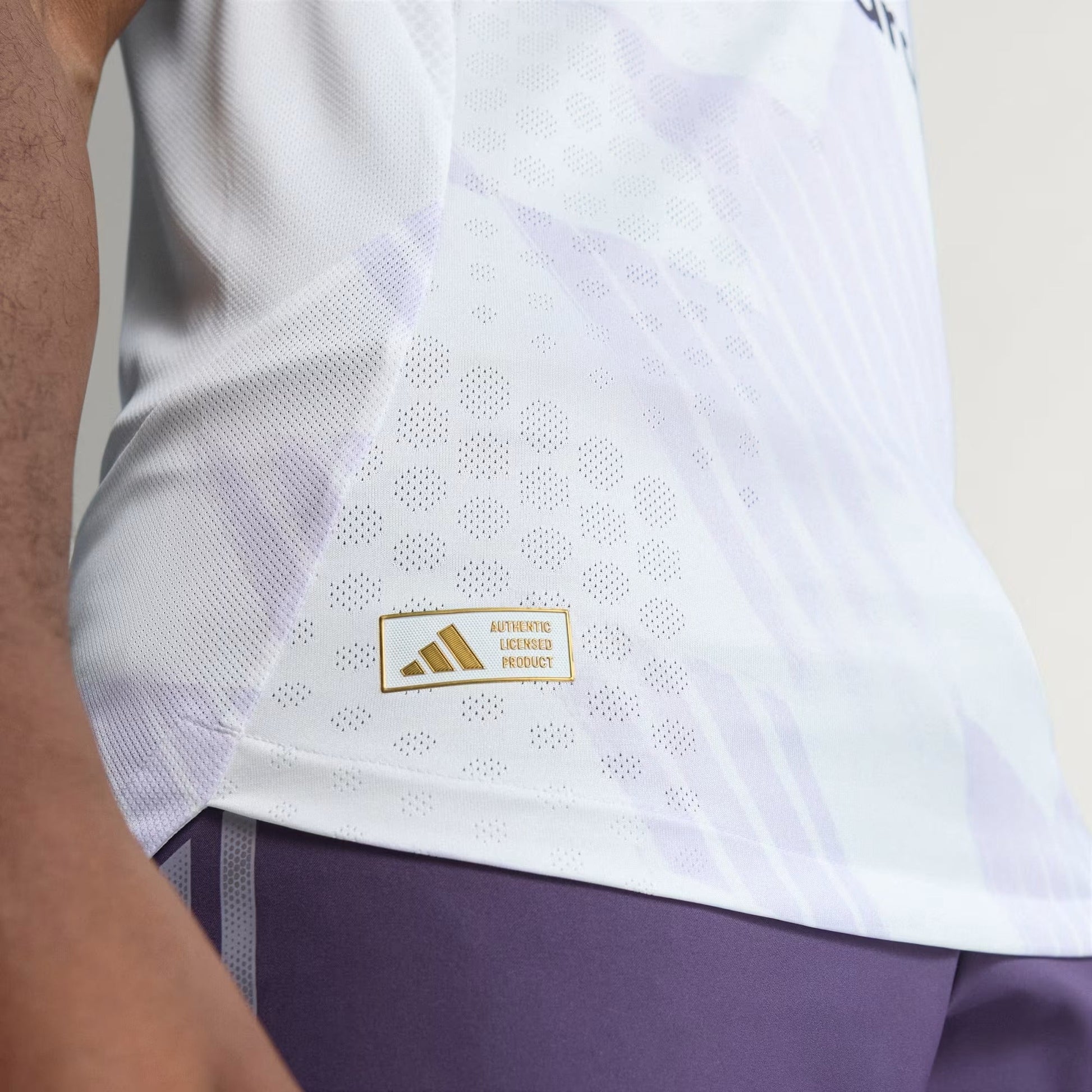 Camisola Adidas Manchester United 2025/26 II - imagem 8
