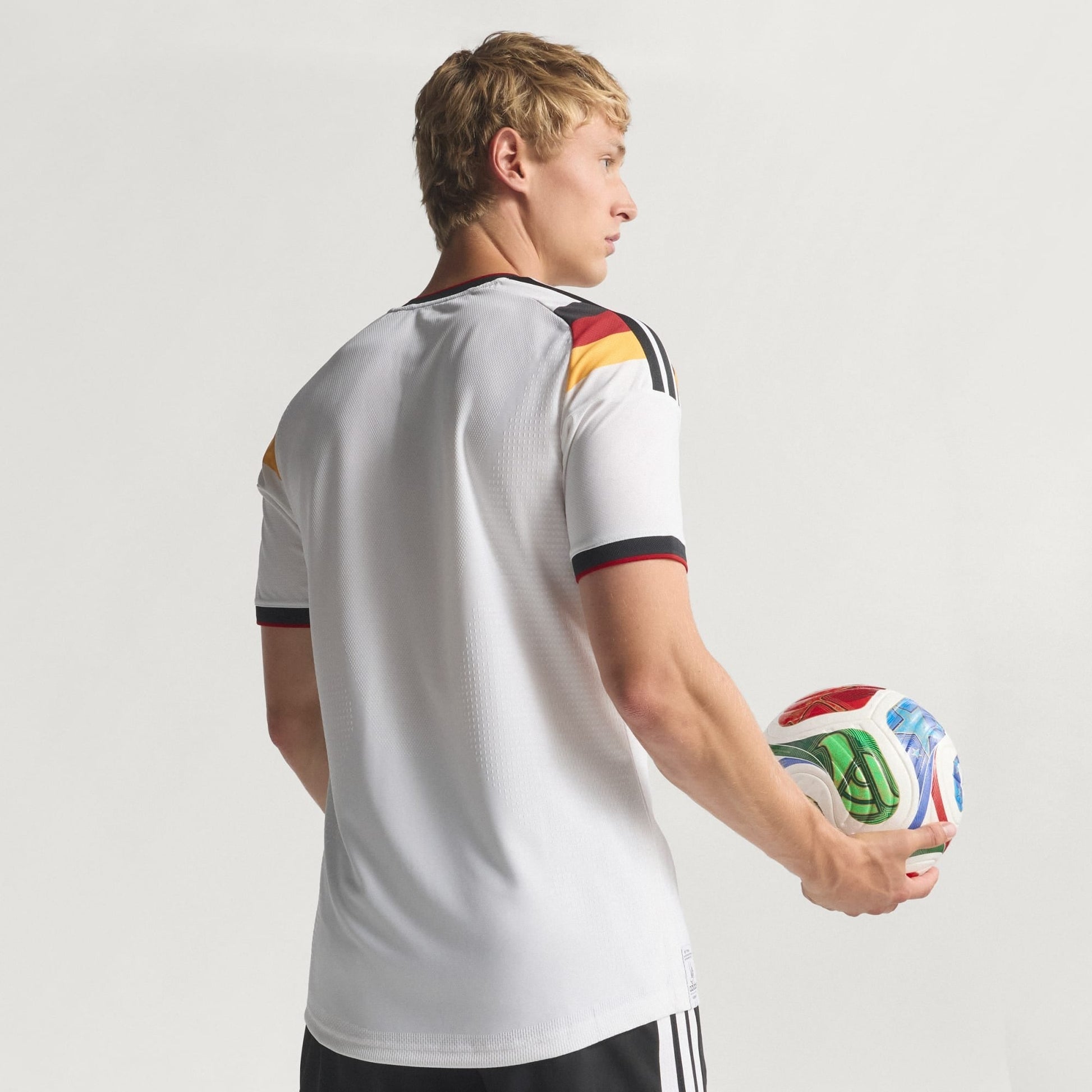 Camisola Alemanha 2026/27 I Jogador - Copa do Mundo - imagem 2