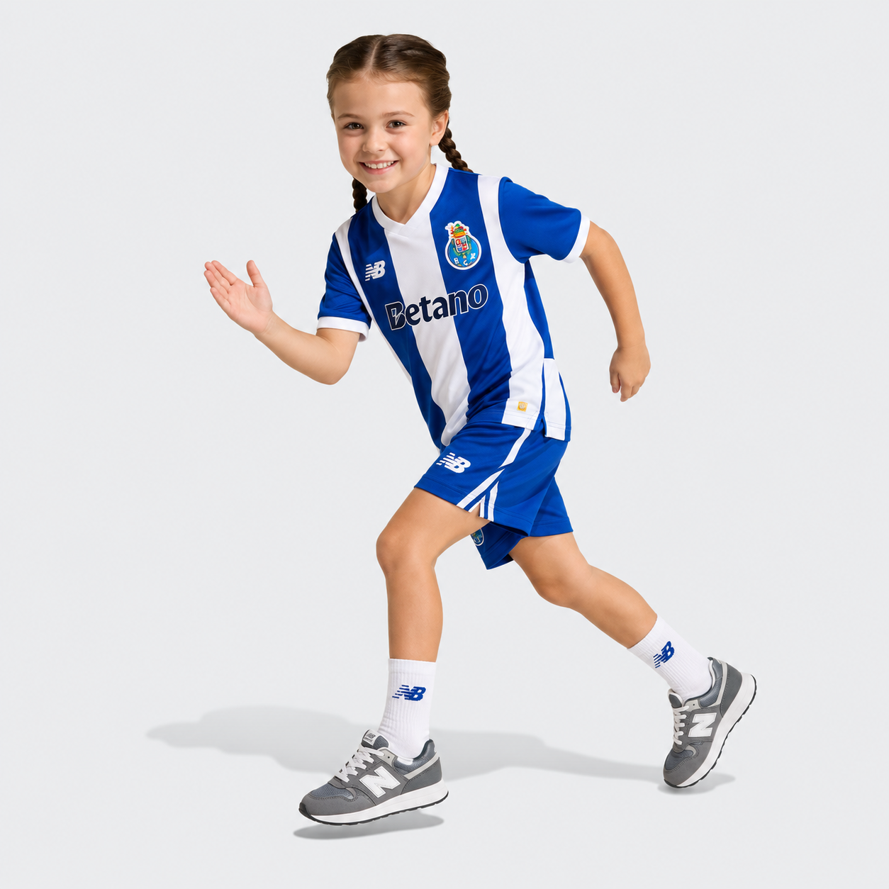 Conjunto Infantil Dragão Principal 26/27 – Edição Azul e Branca