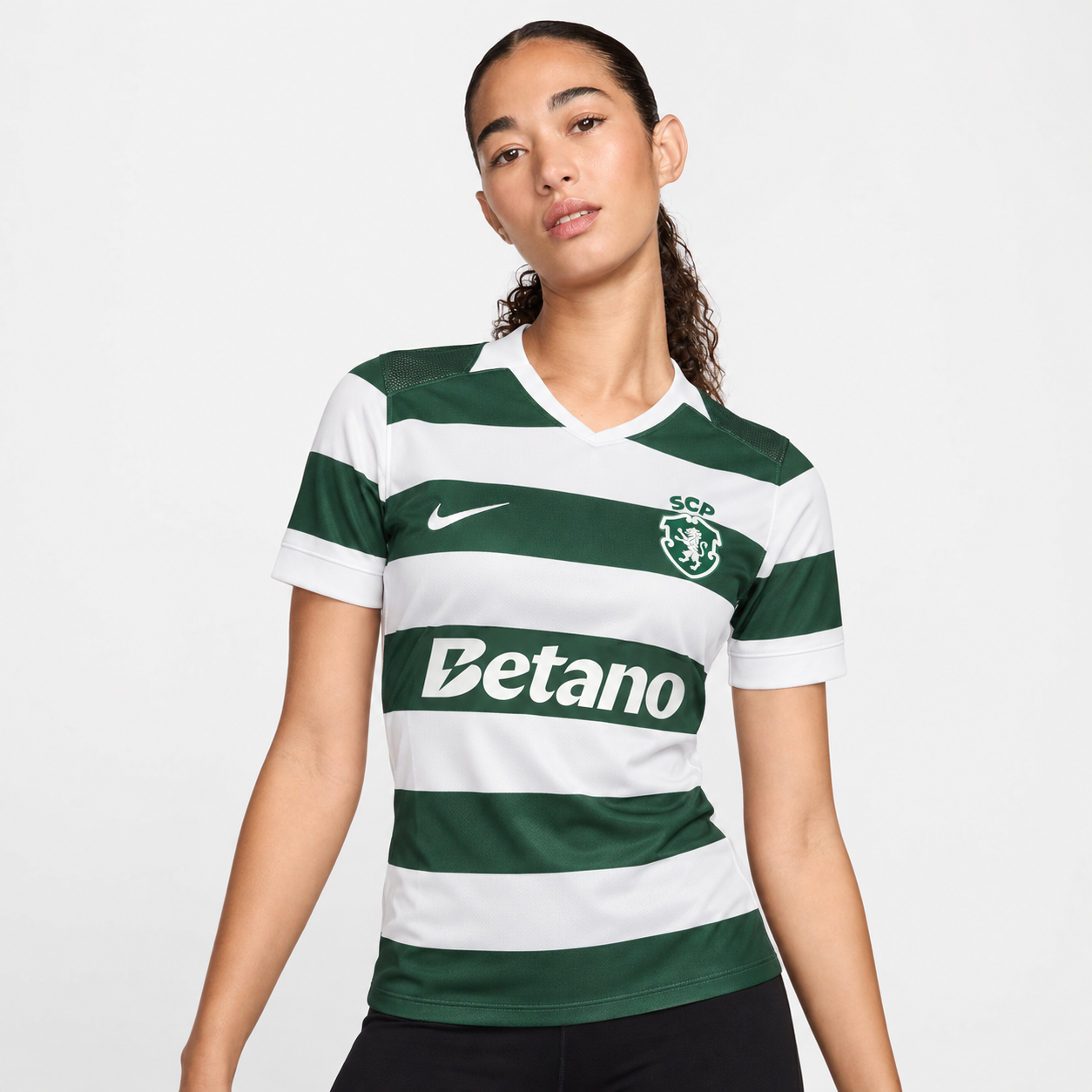 Camisola Feminina Principal 2026/27 – Verde e Branca