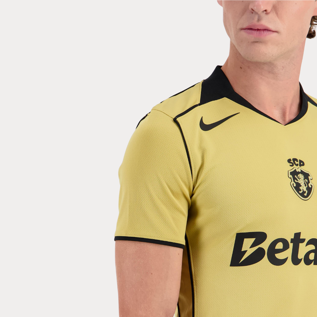 Camisola Alternativa Total 90 2026/27 – Dourada