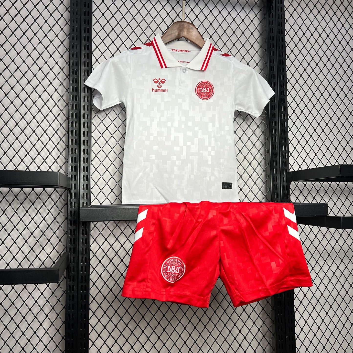 DINAMARCA EURO II 2024 CONJUNTO INFANTIL - imagem 2