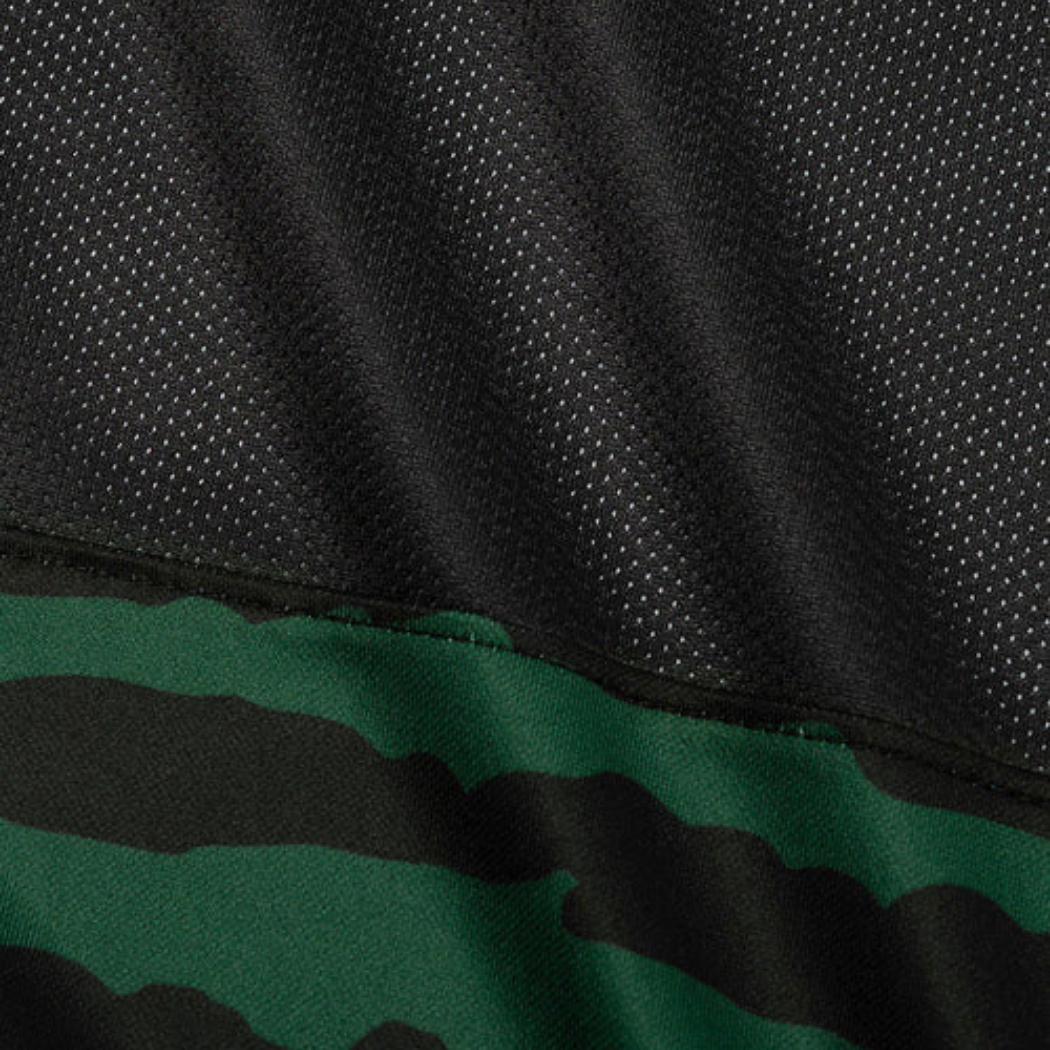 Camisola Christmas Kit – Edição Especial de Natal 2025/26