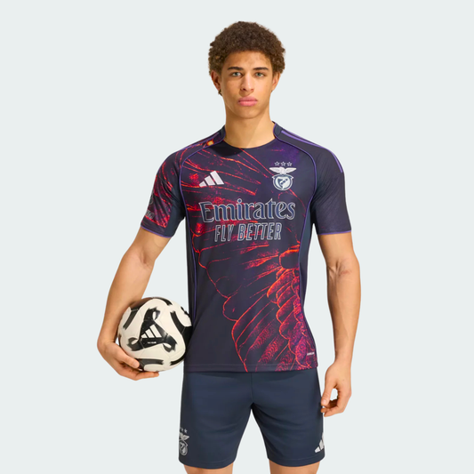 Camisola Benfica 4º Equipamento Águia Vhils - 2026/27 - imagem 1