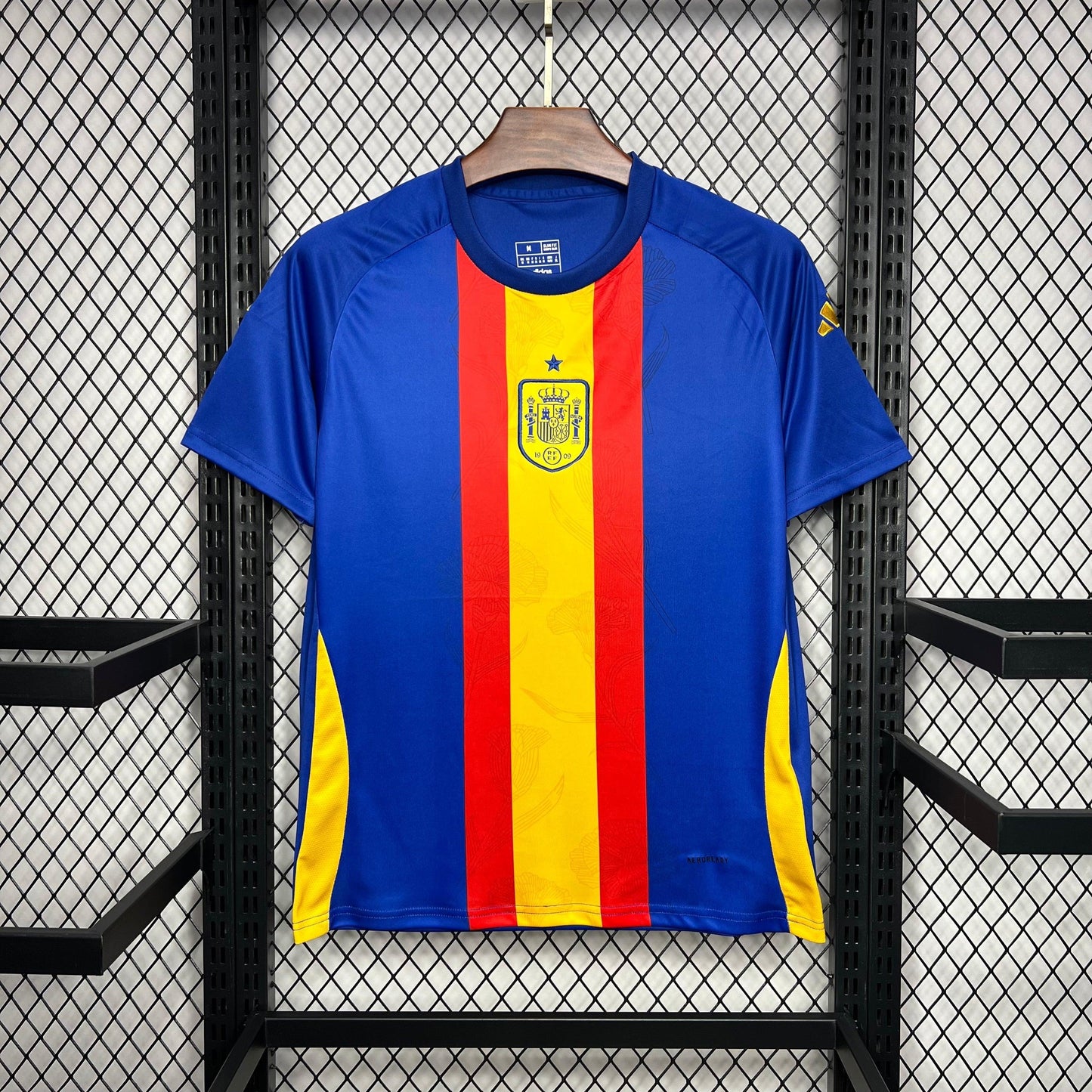 ESPAÑA ENTRENAMIENTO I 2024 HOMBRE - imagem 1
