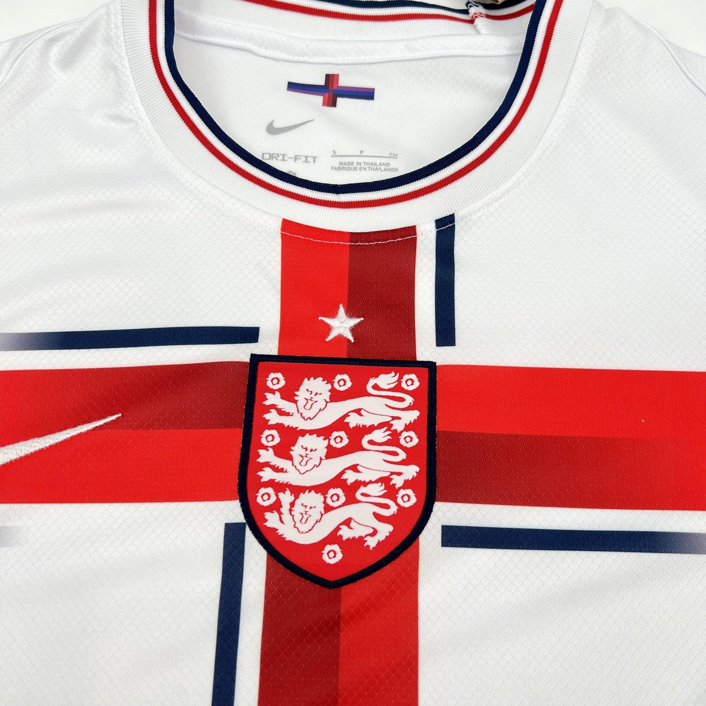 INGLATERRA ENTRENAMIENTO I 2024 HOMBRE - imagem 3