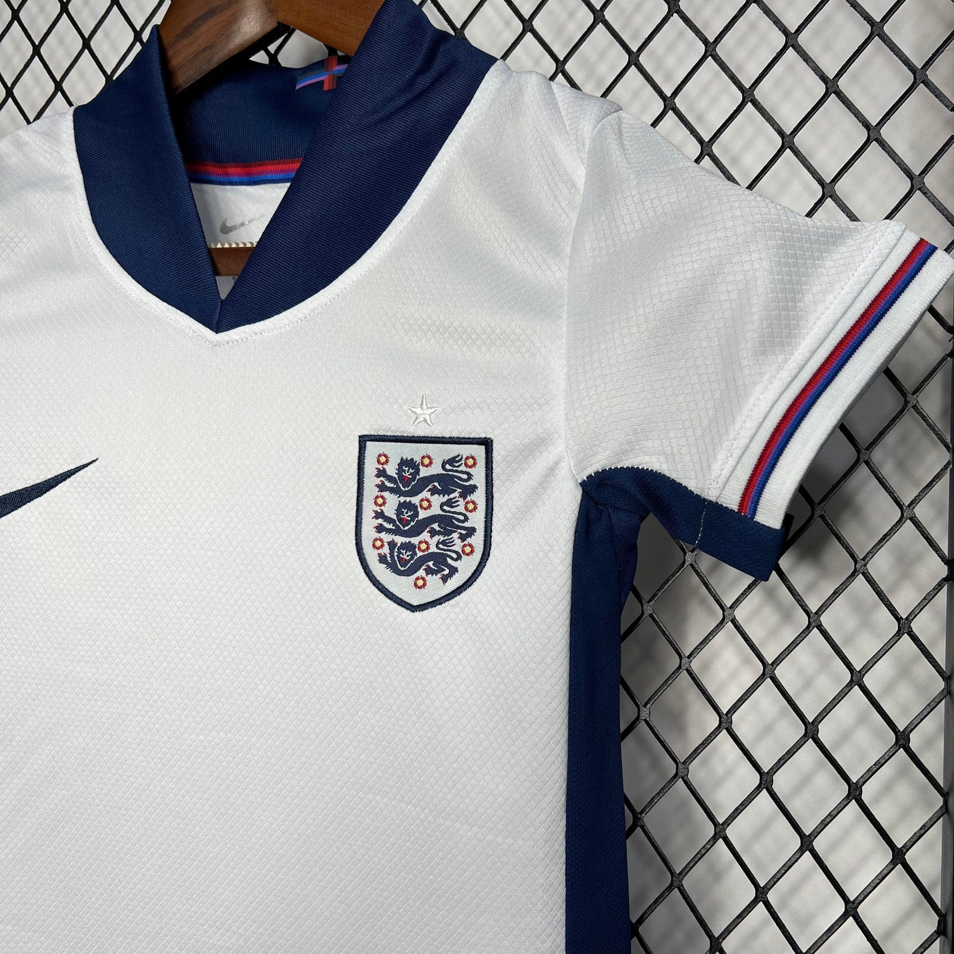 INGLATERRA EURO I 2024 CONJUNTO INFANTIL - imagem 4